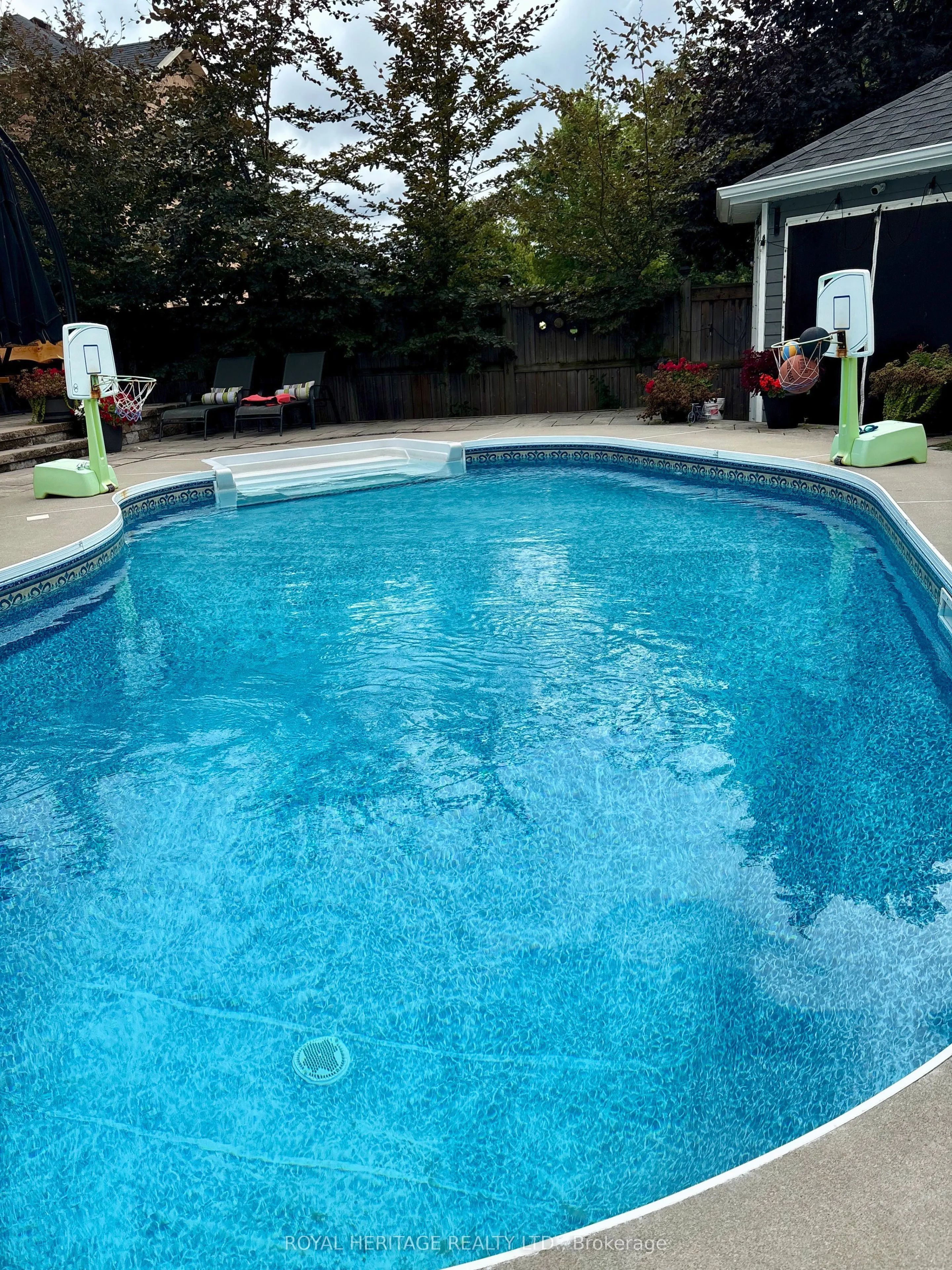 846 Hanmore Court