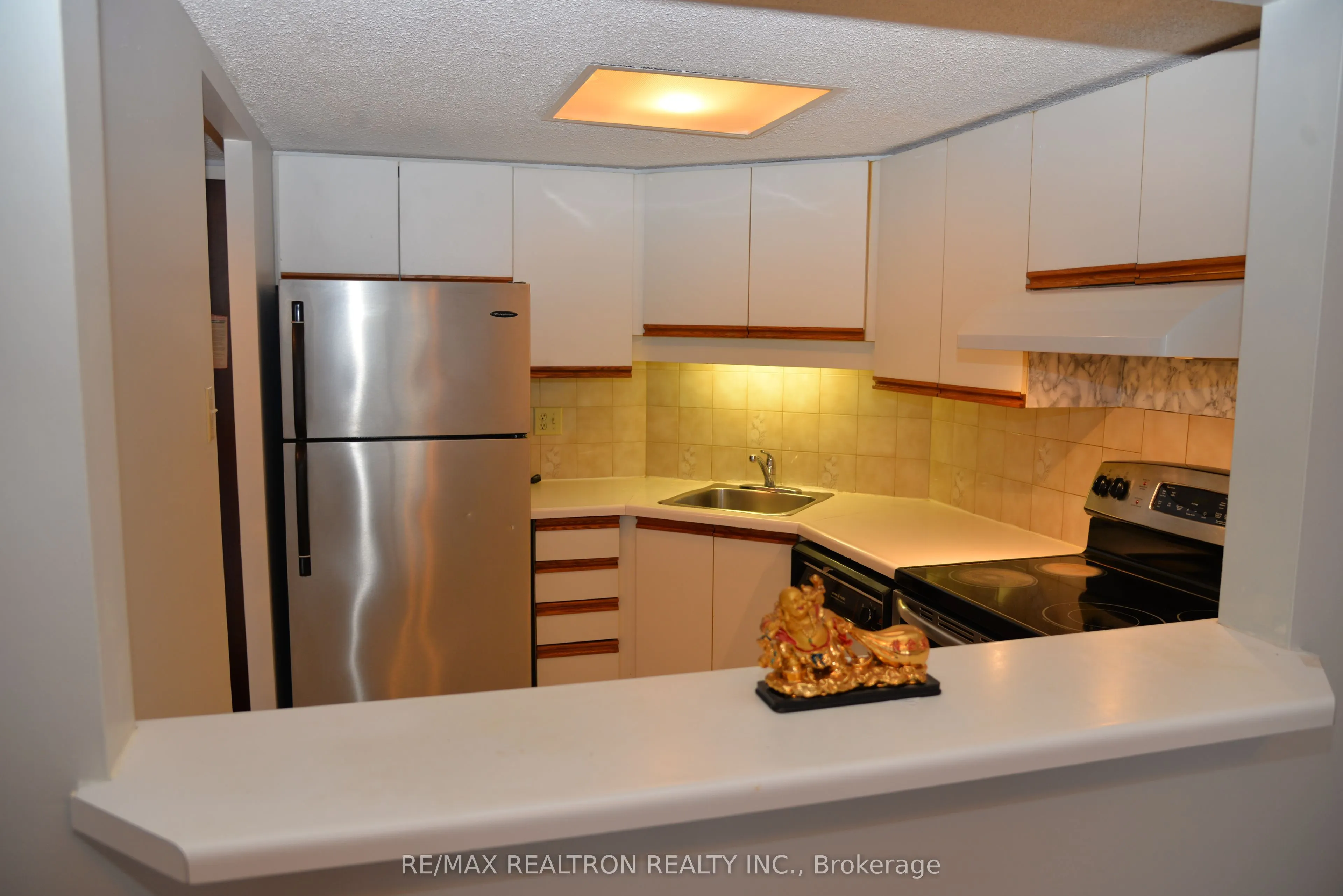 160 Alton Tower Circle, #1014