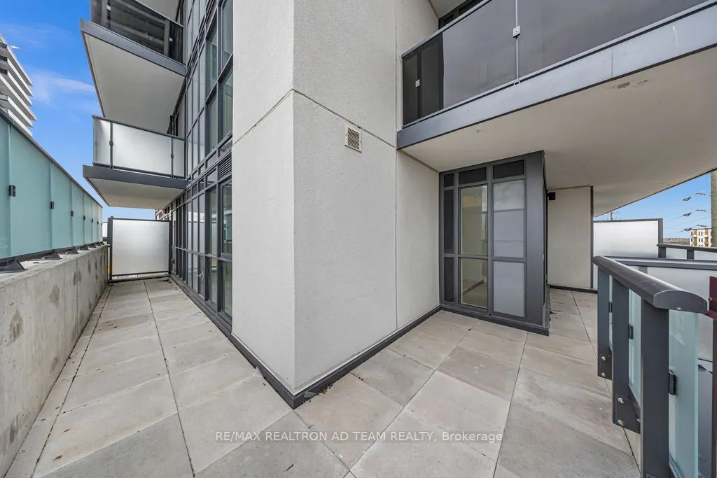 2545 Simcoe Street N, #416