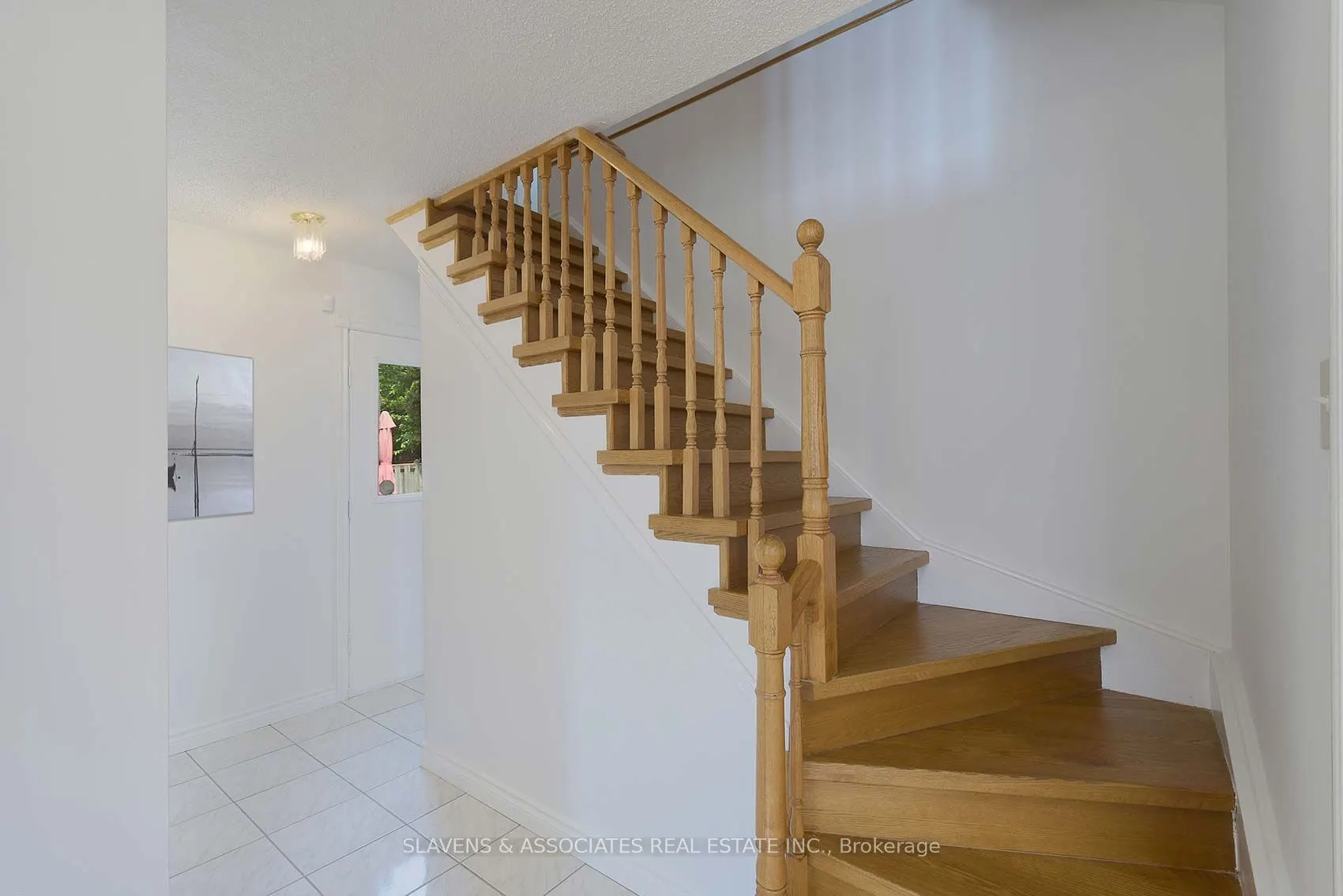 66 Inniscross Crescent