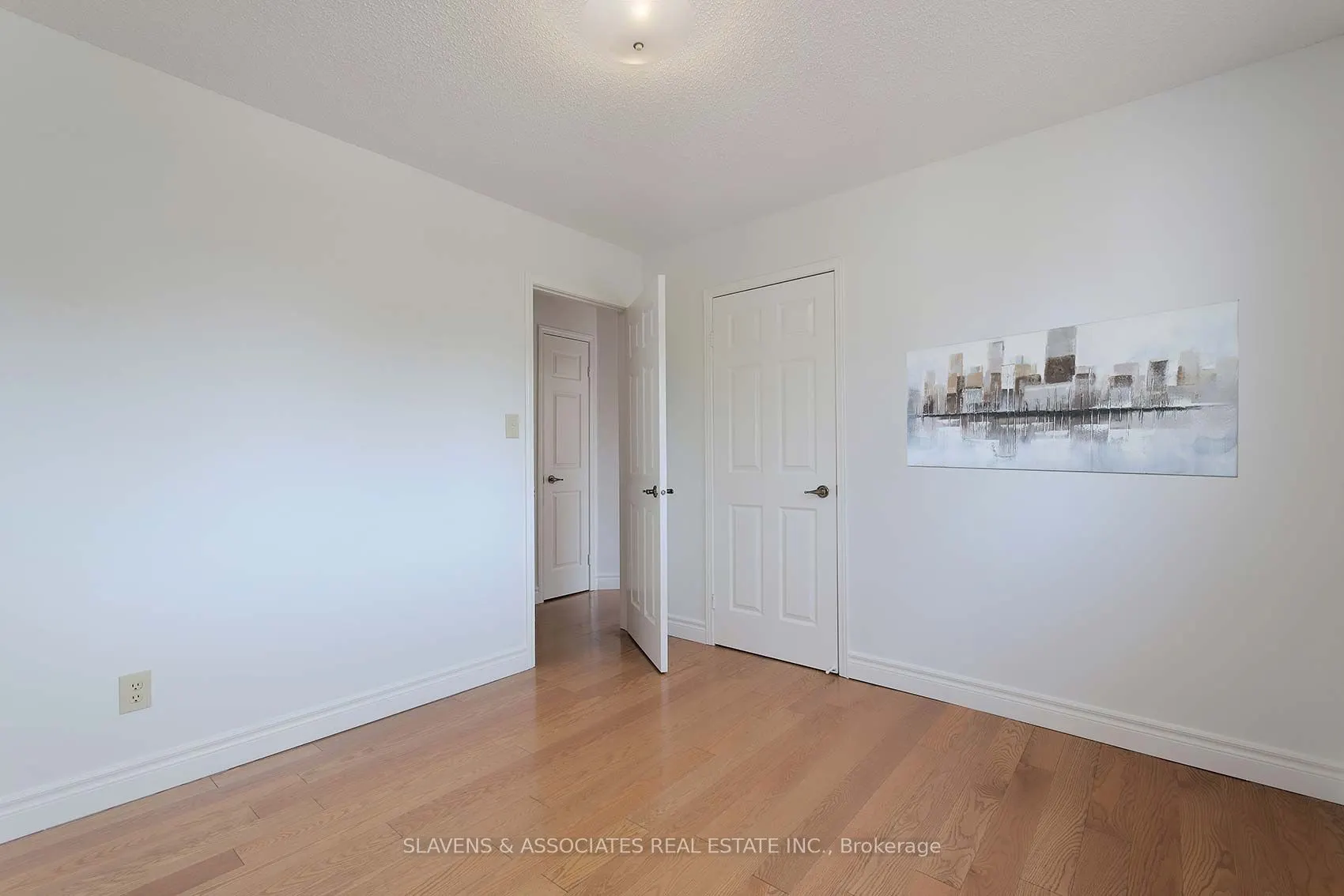 66 Inniscross Crescent