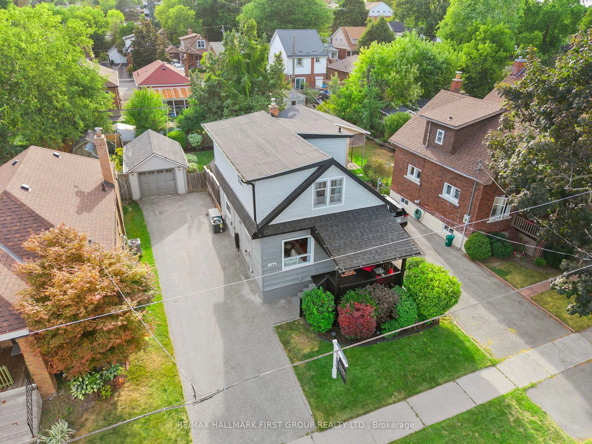 104 Gladstone Avenue