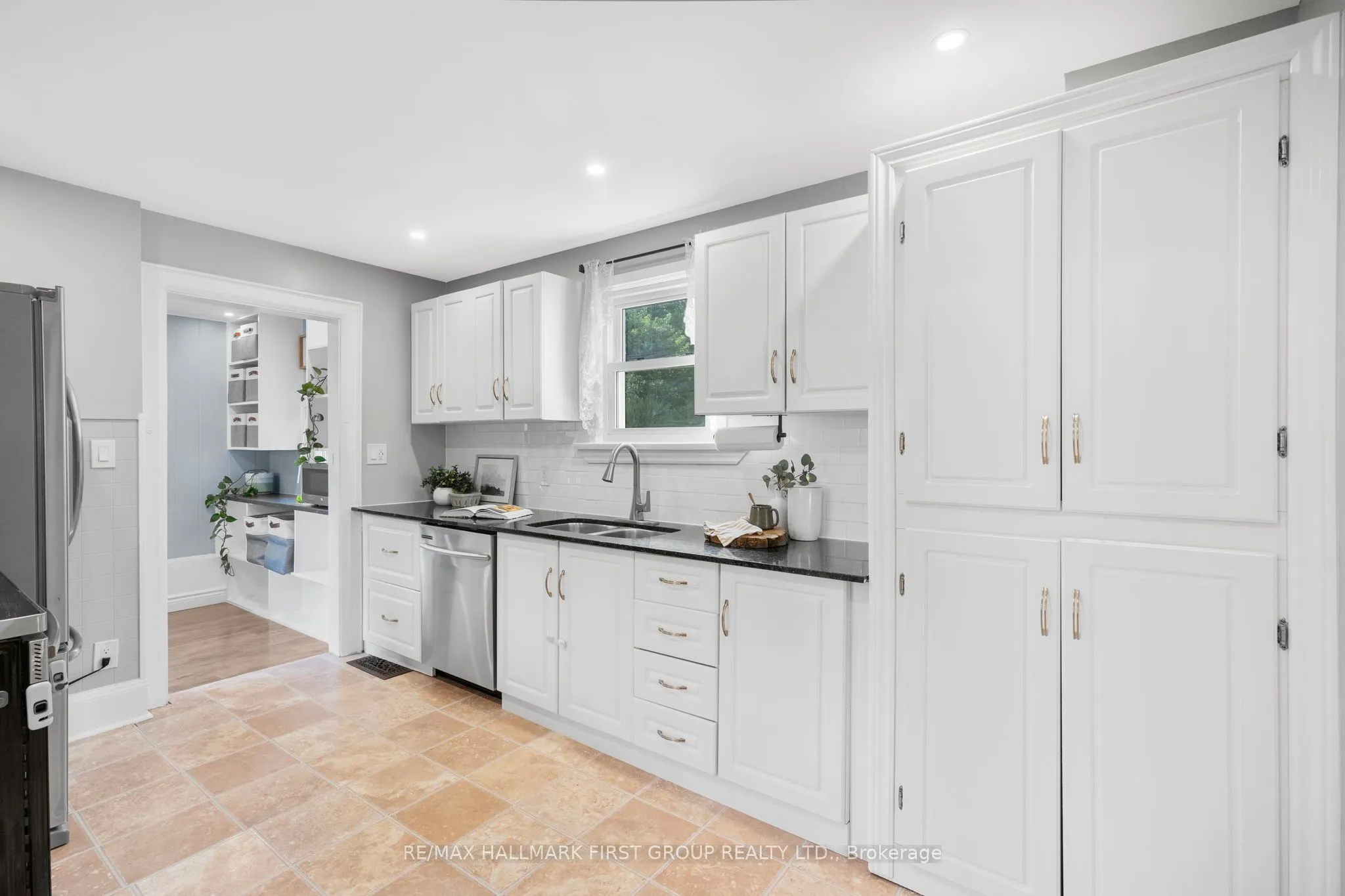 104 Gladstone Avenue