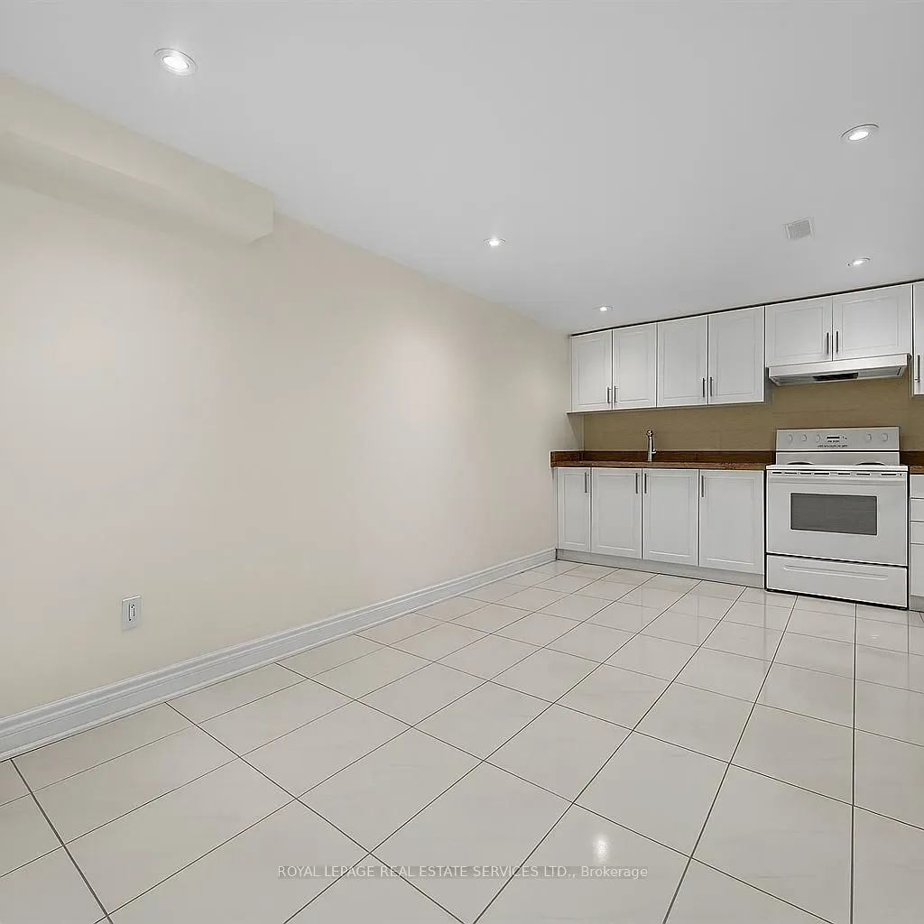 22 Marrakesh Drive, #Basement