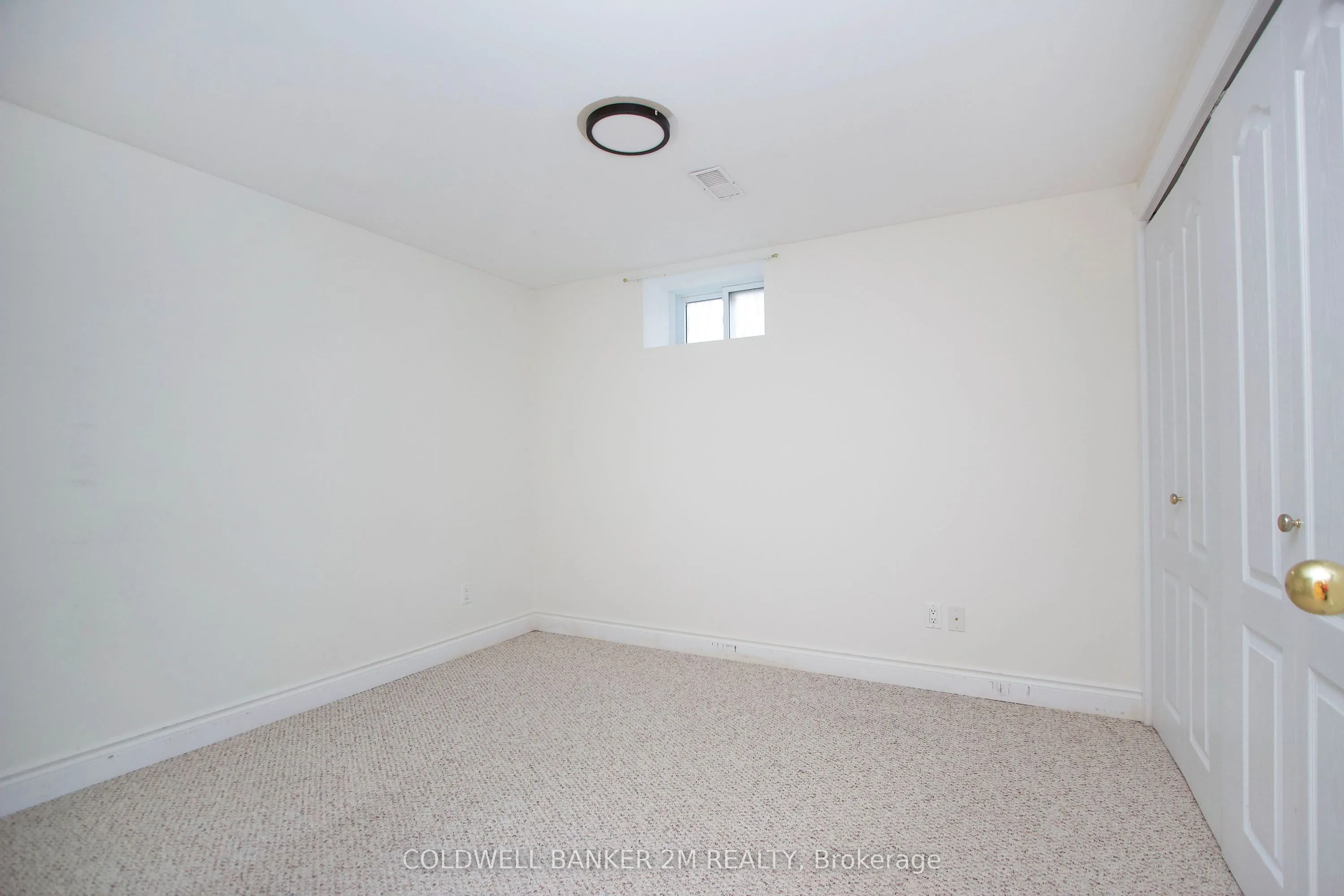 409 Fairlawn Street