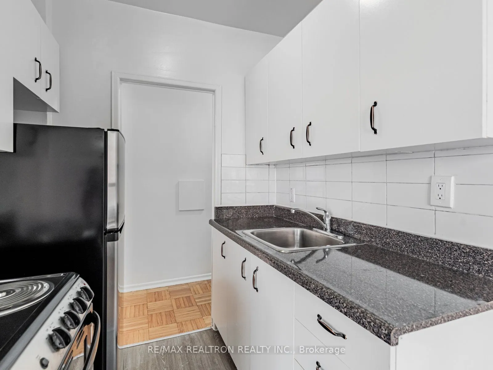 156 Kingston Road, #115