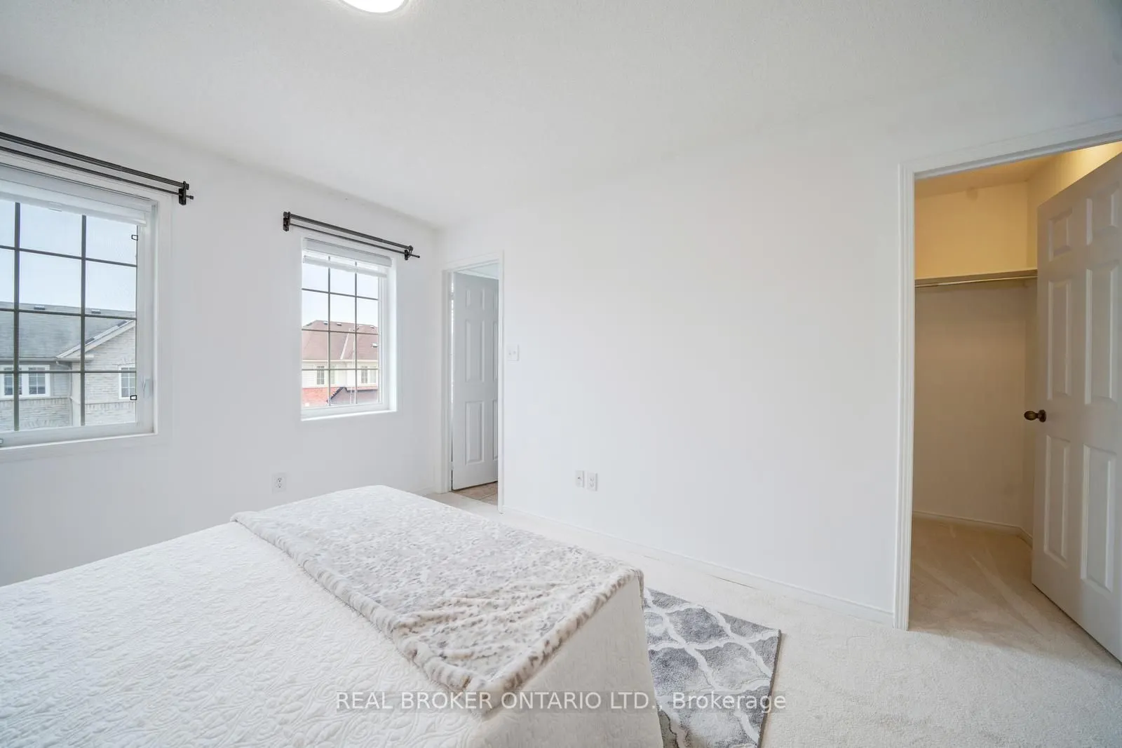 505 Rossland Road E