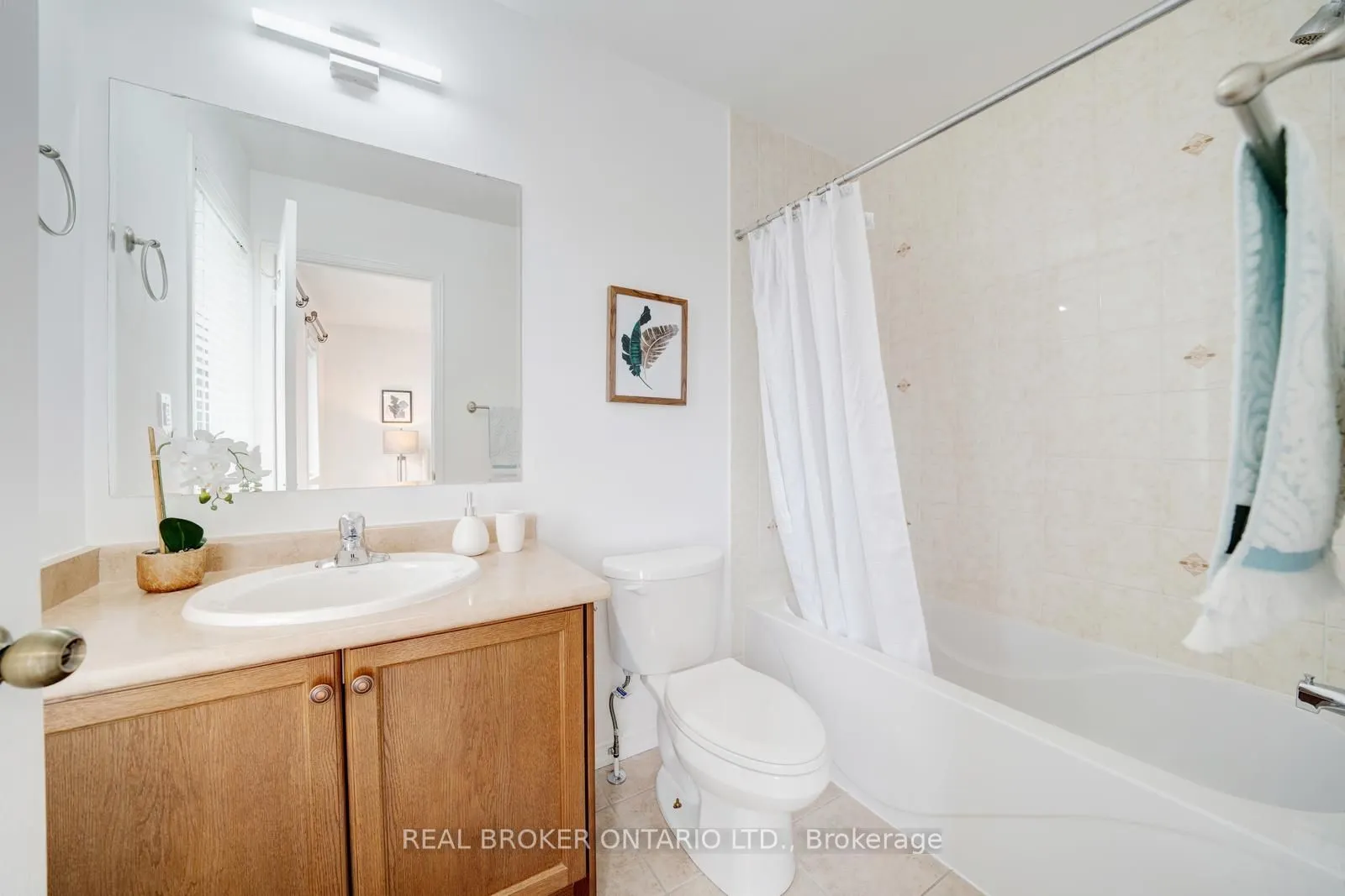 505 Rossland Road E