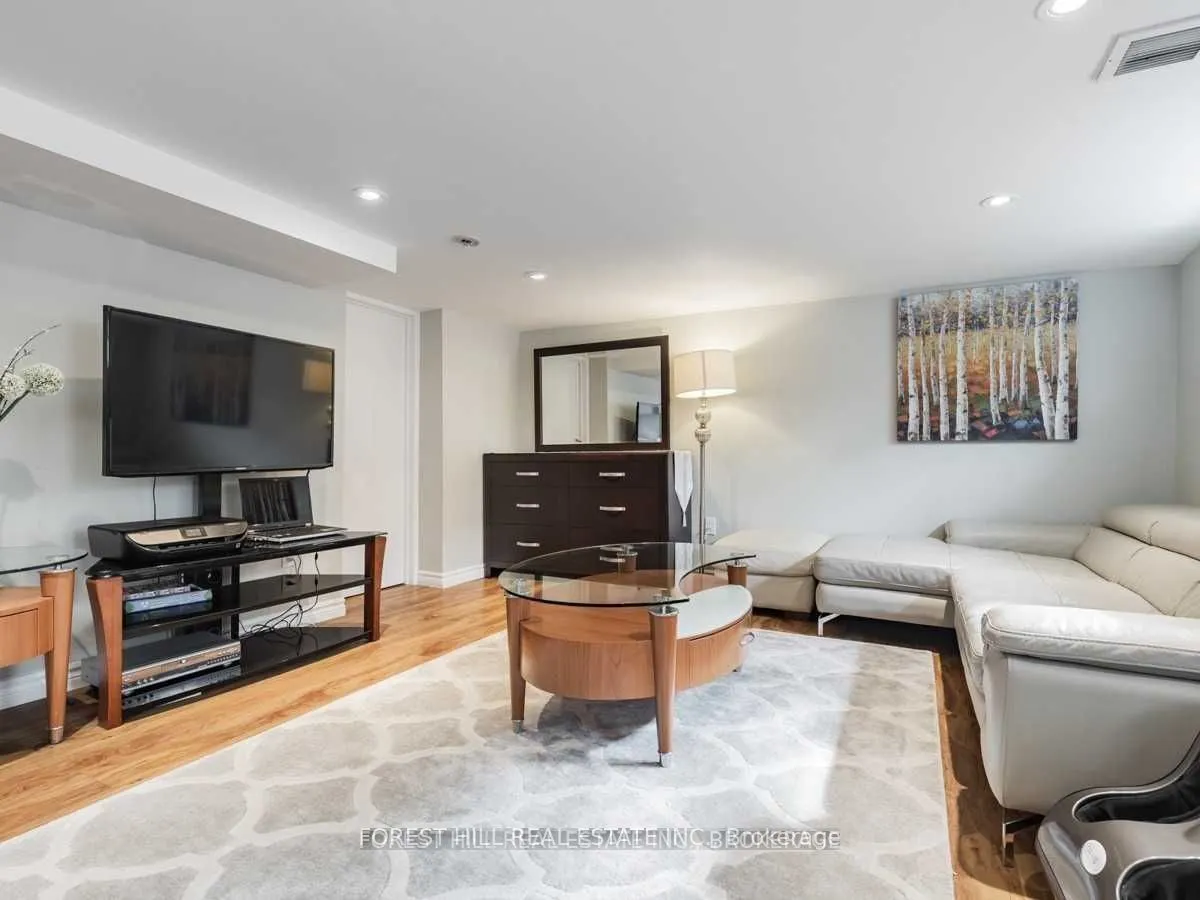 632 Pharmacy Avenue, #Bsmt