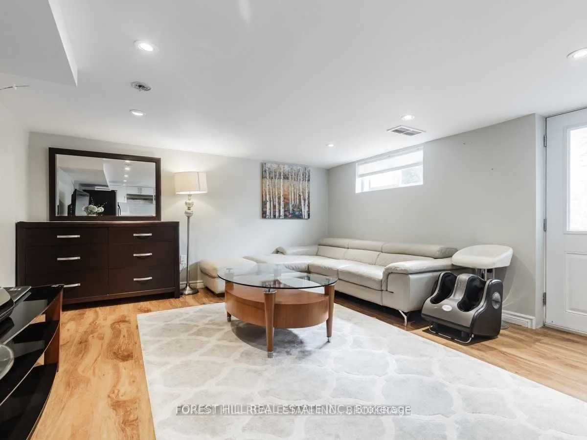632 Pharmacy Avenue, #Bsmt