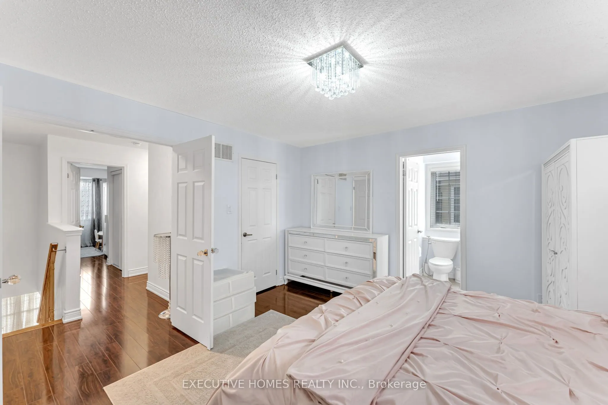 2478 WILLIAM JACKSON Drive