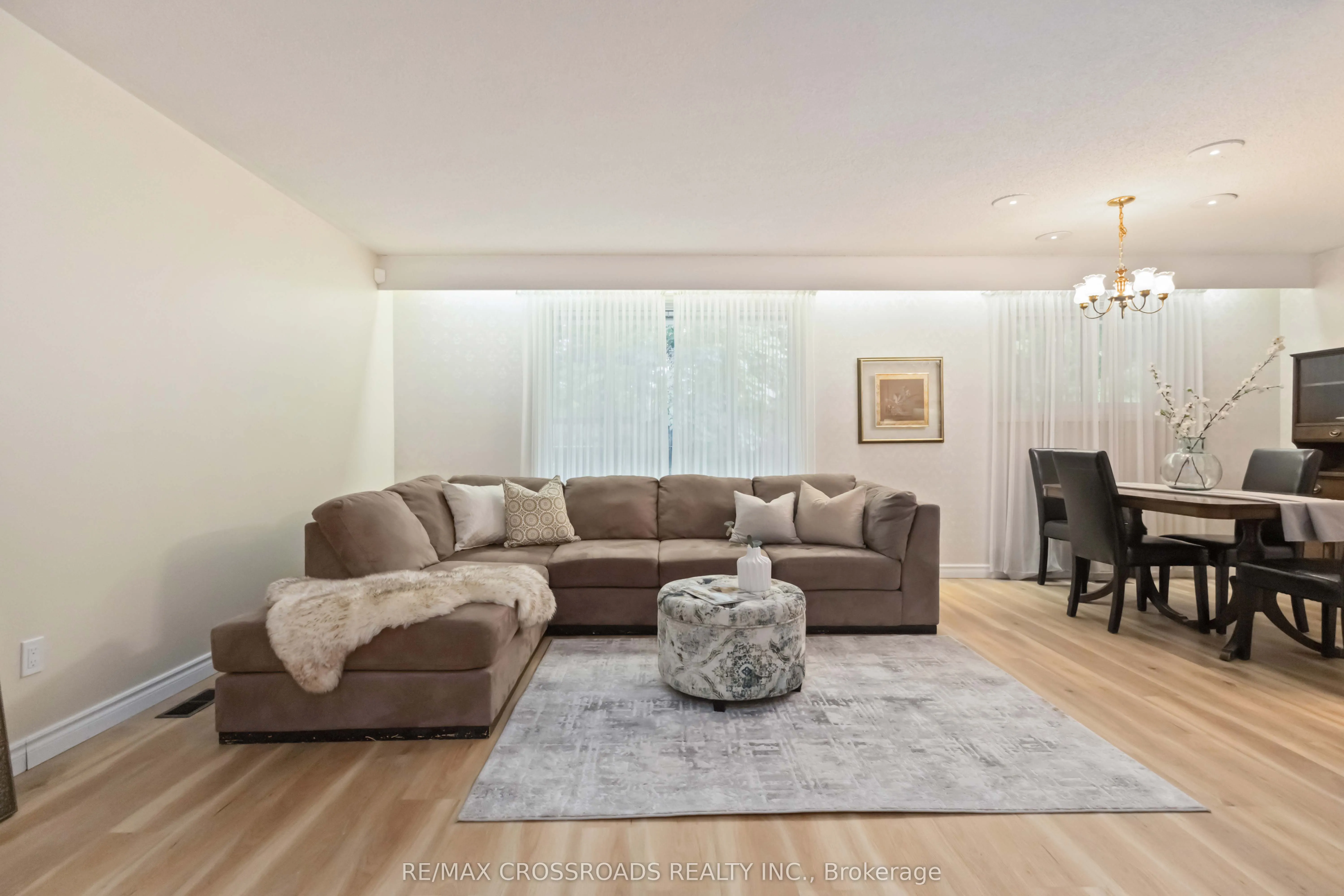 3 Bowater Drive