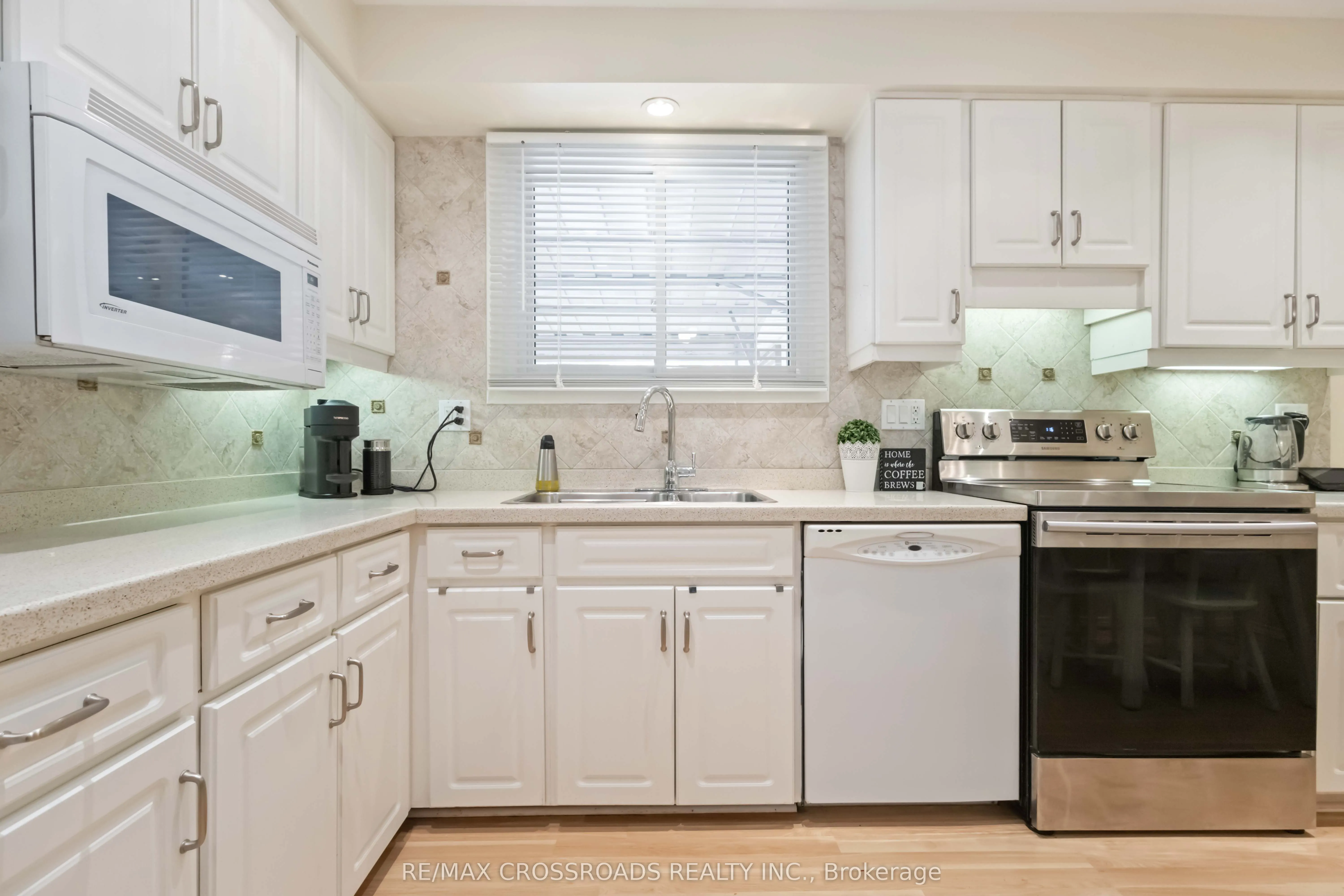 3 Bowater Drive