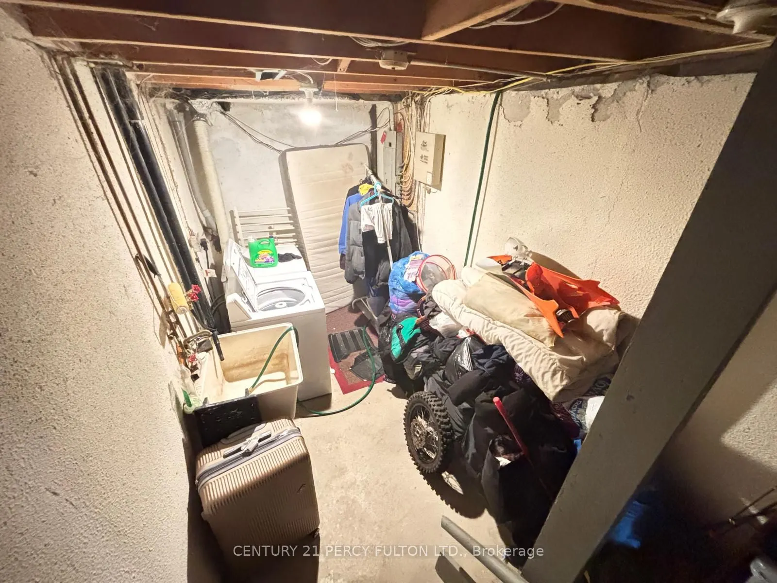 100 Burrows Hall Boulevard, #6