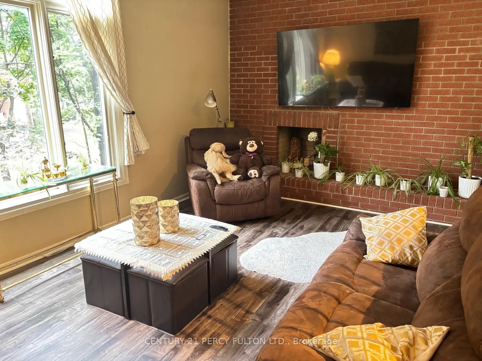 100 Burrows Hall Boulevard, #6