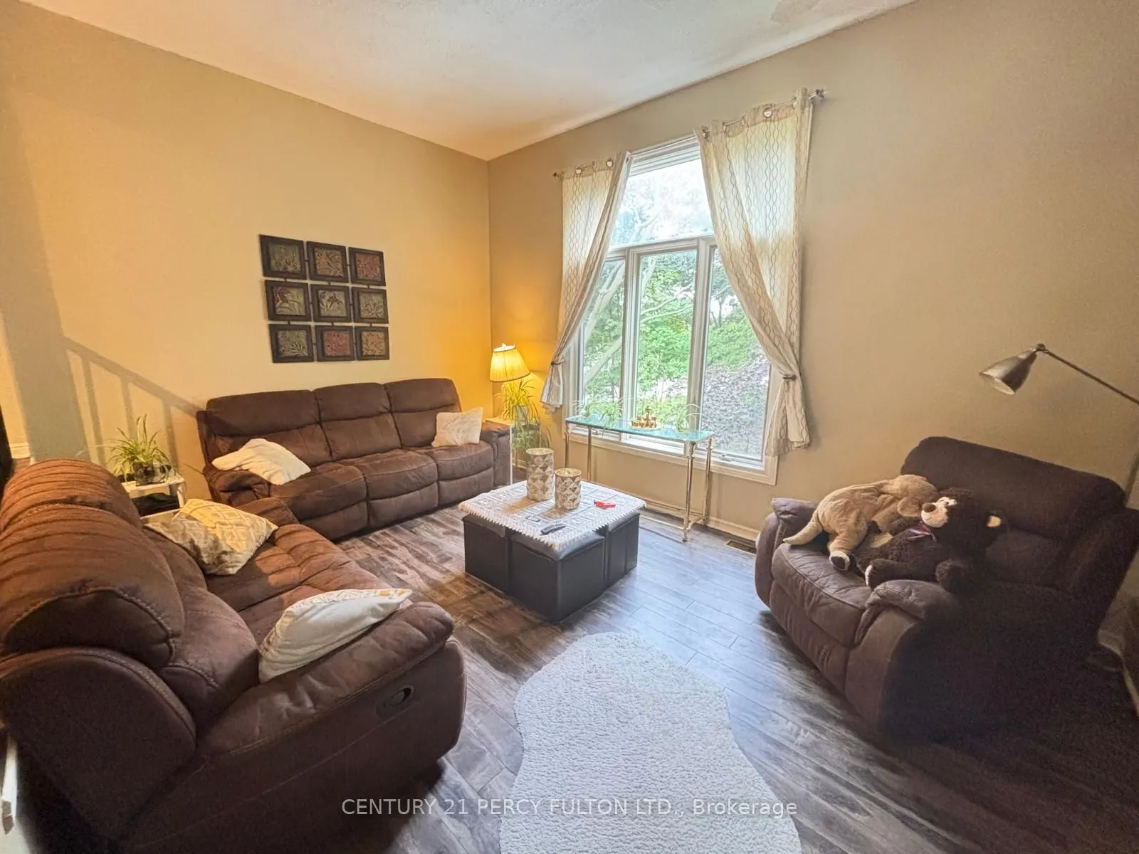 100 Burrows Hall Boulevard, #6