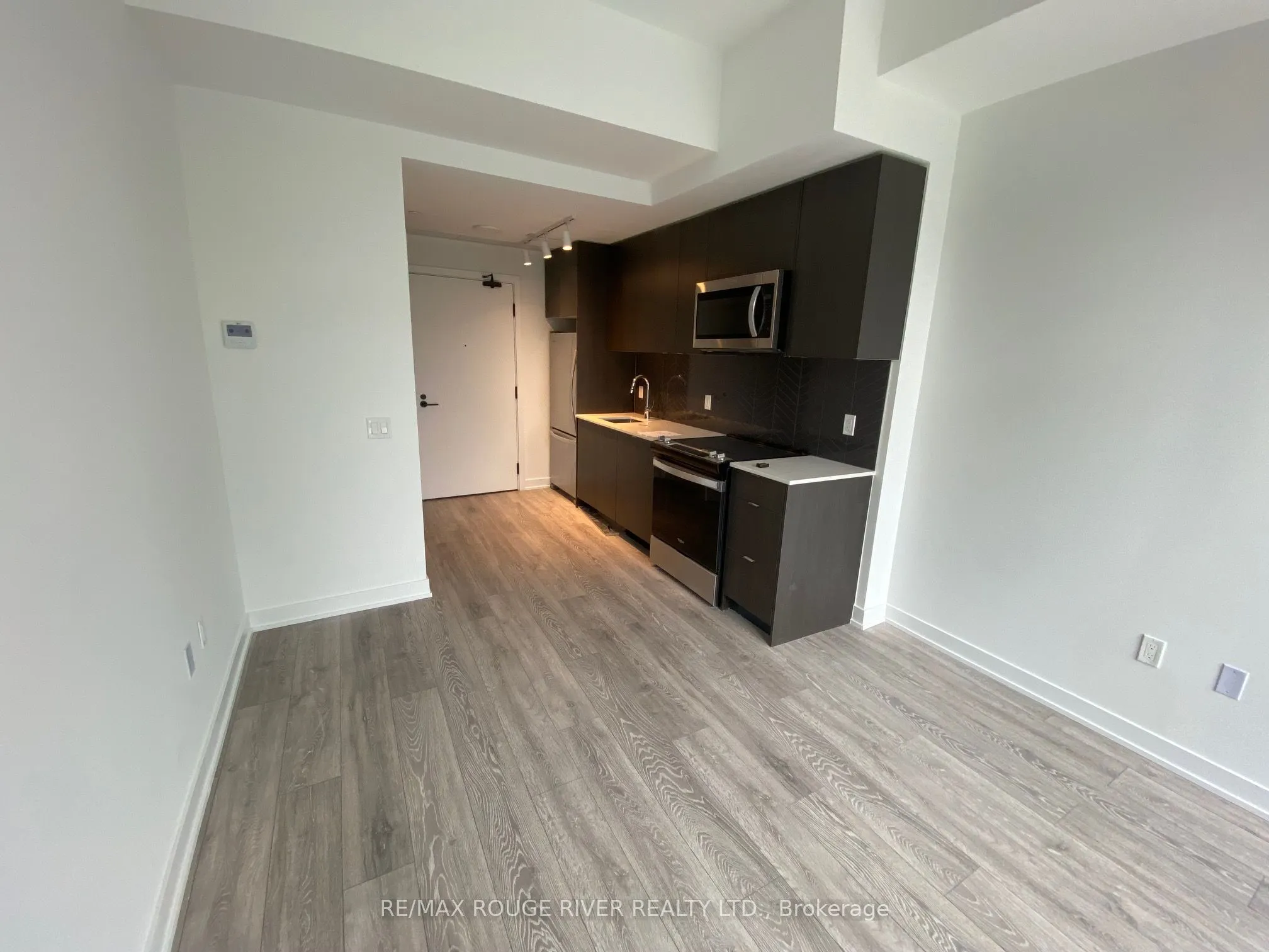 1604 Charles Street, #125 B