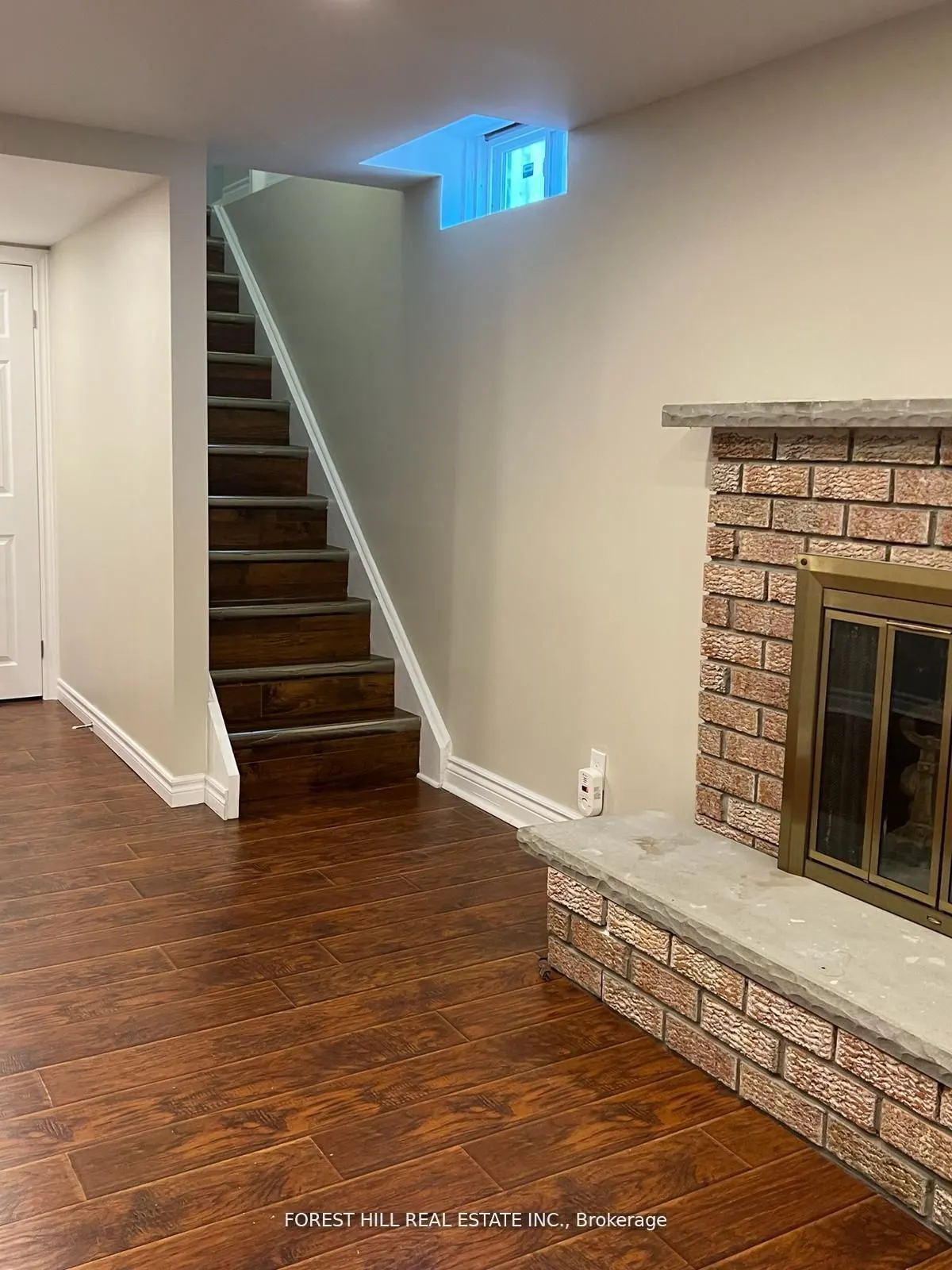 1241 Maple Ridge Drive, #Bsmt.