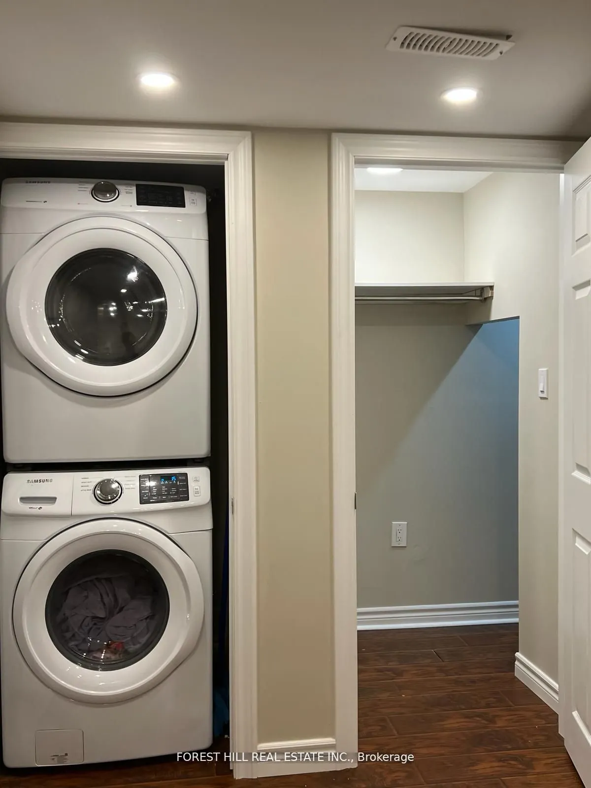 1241 Maple Ridge Drive, #Bsmt.
