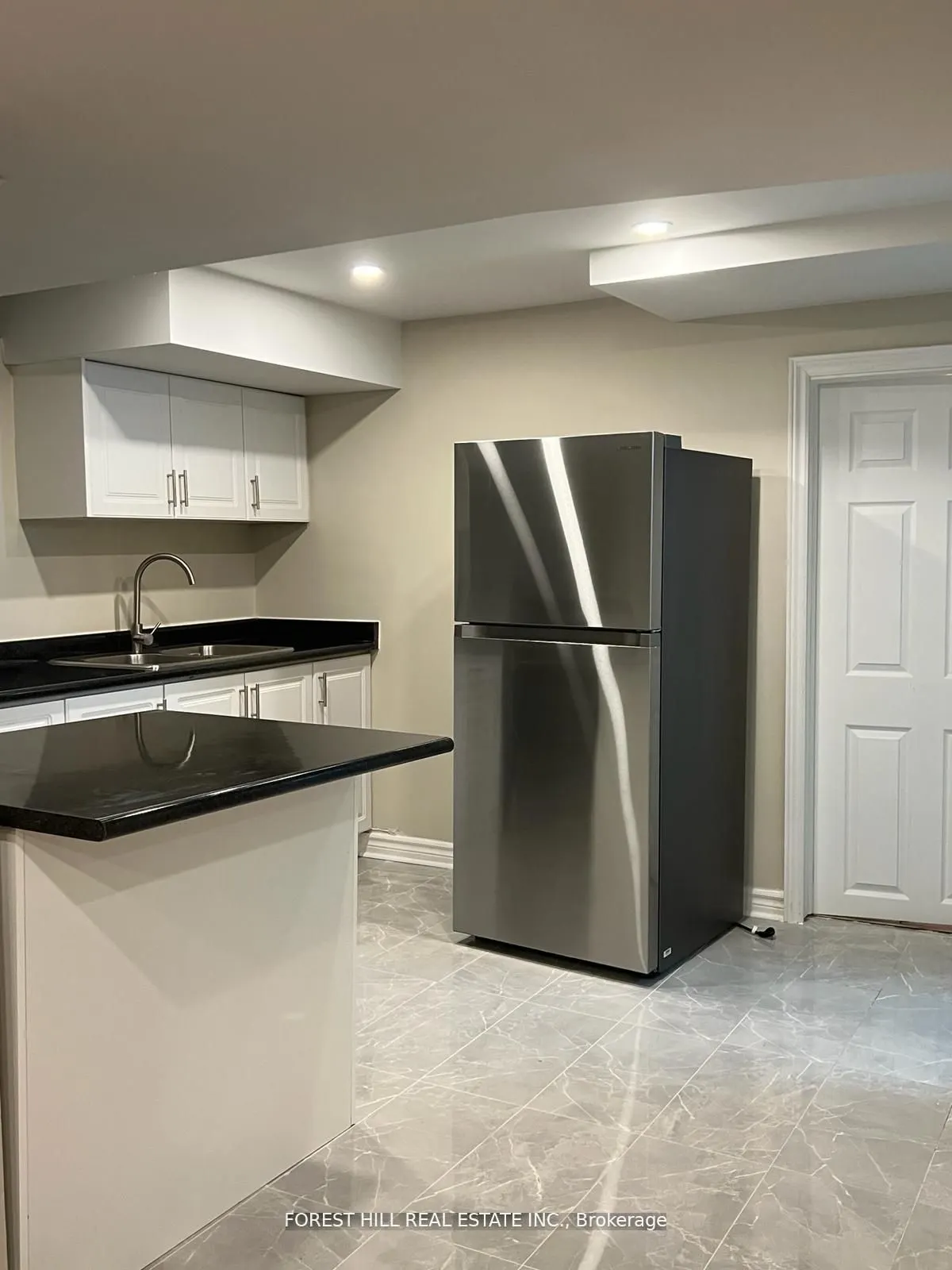 1241 Maple Ridge Drive, #Bsmt.