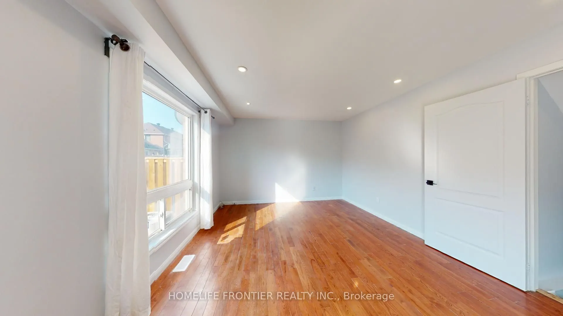 55 Hyacinth Crescent