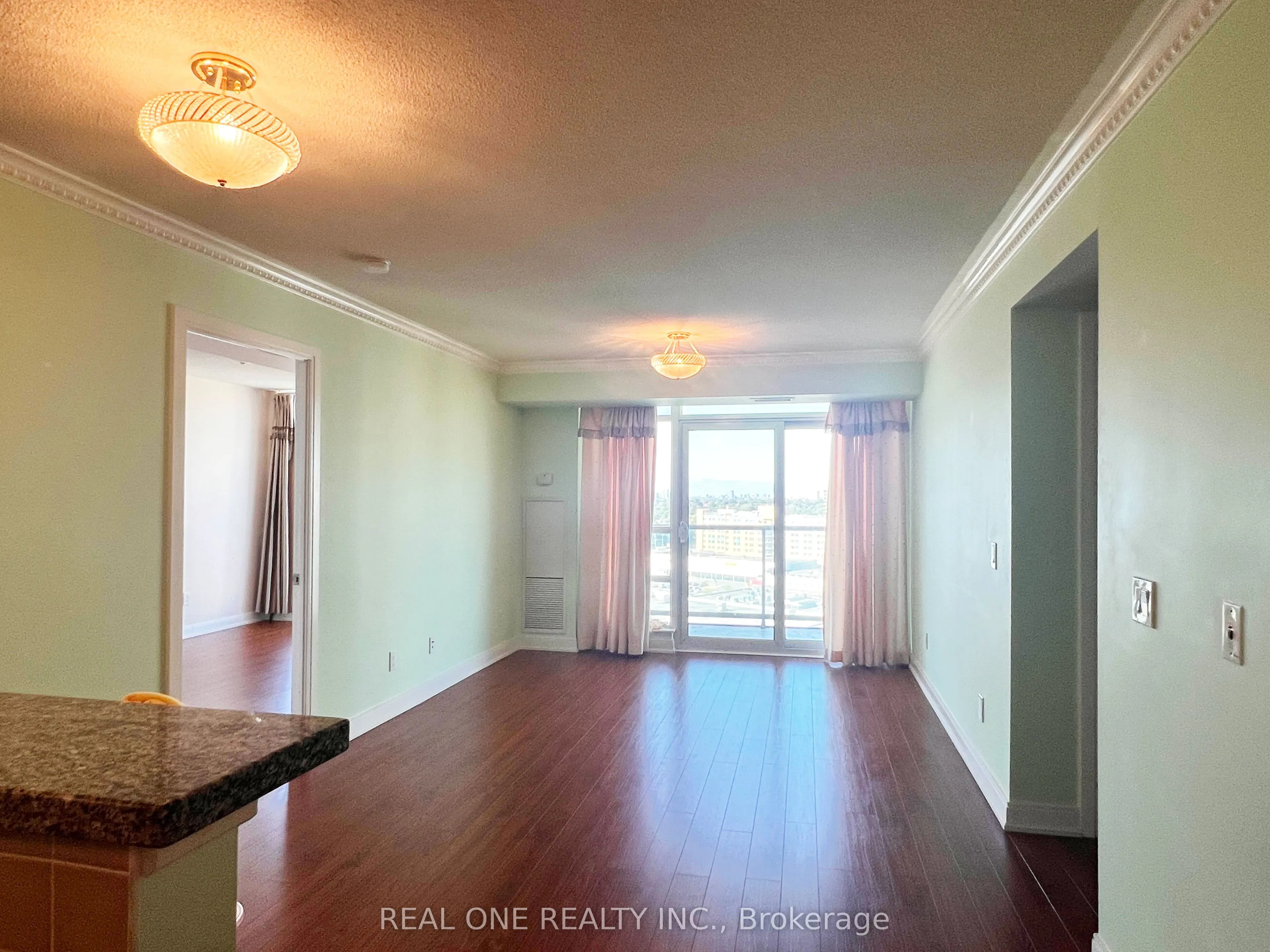238 Bonis Avenue, #1719