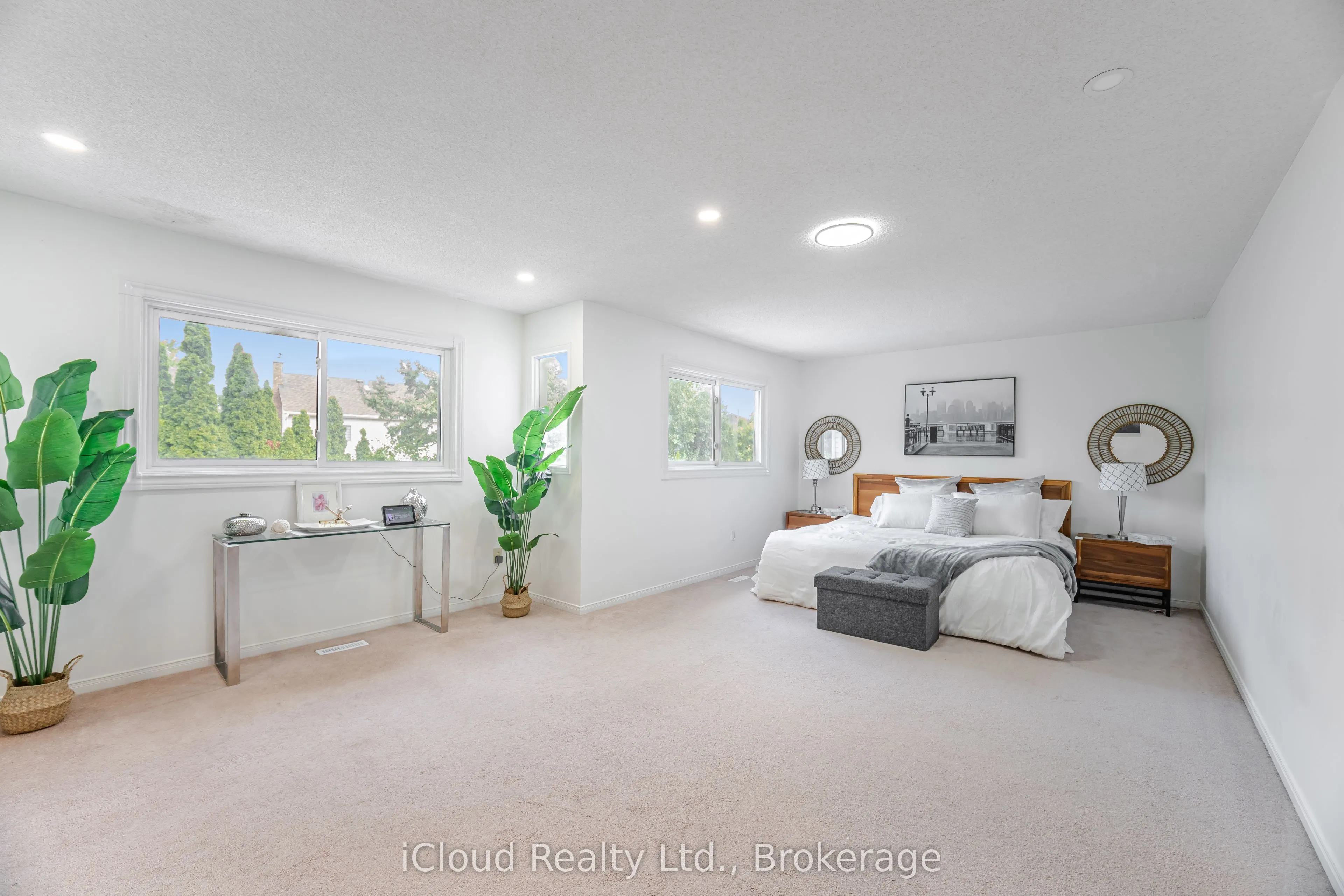 4 Fifewood Crescent