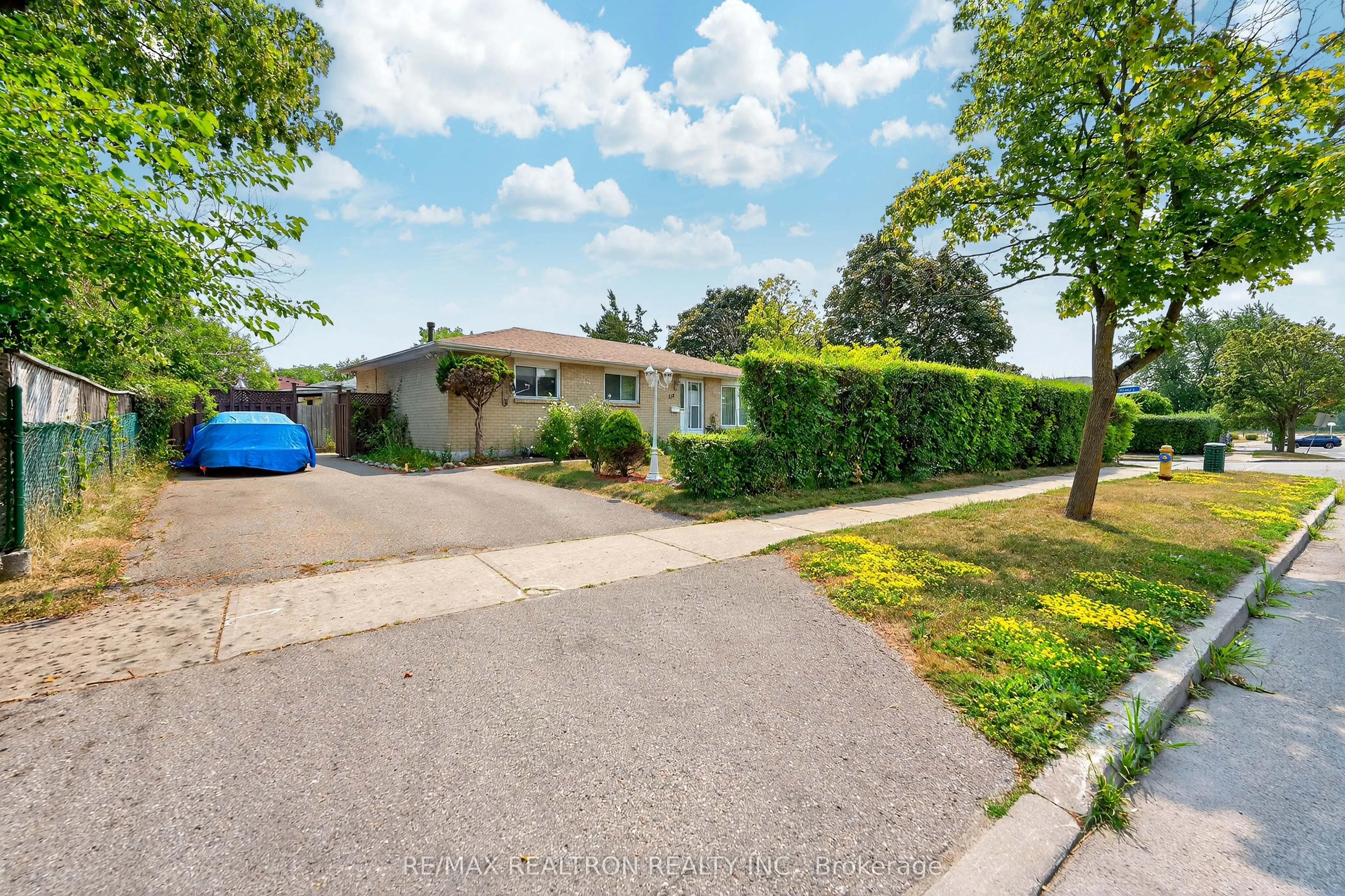 356 Burrows Hall Boulevard
