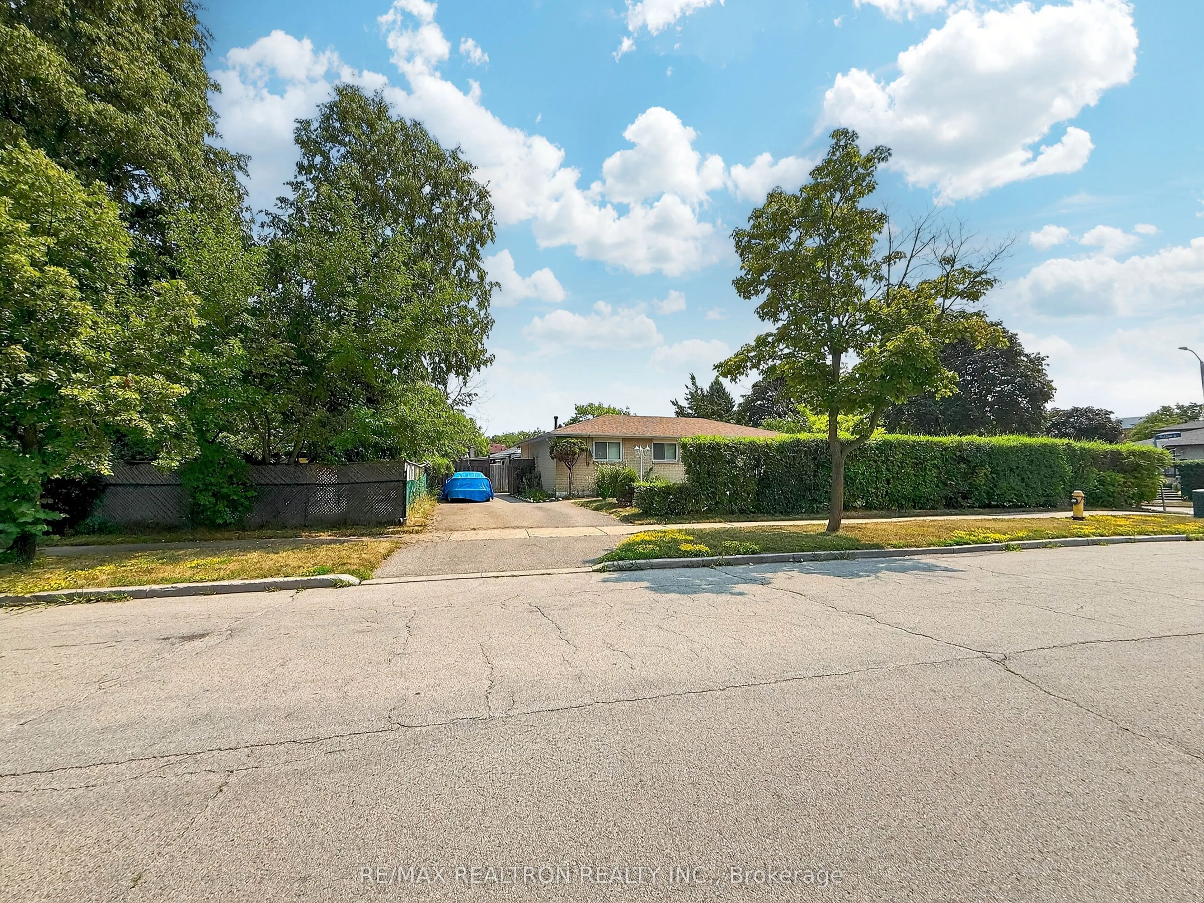 356 Burrows Hall Boulevard