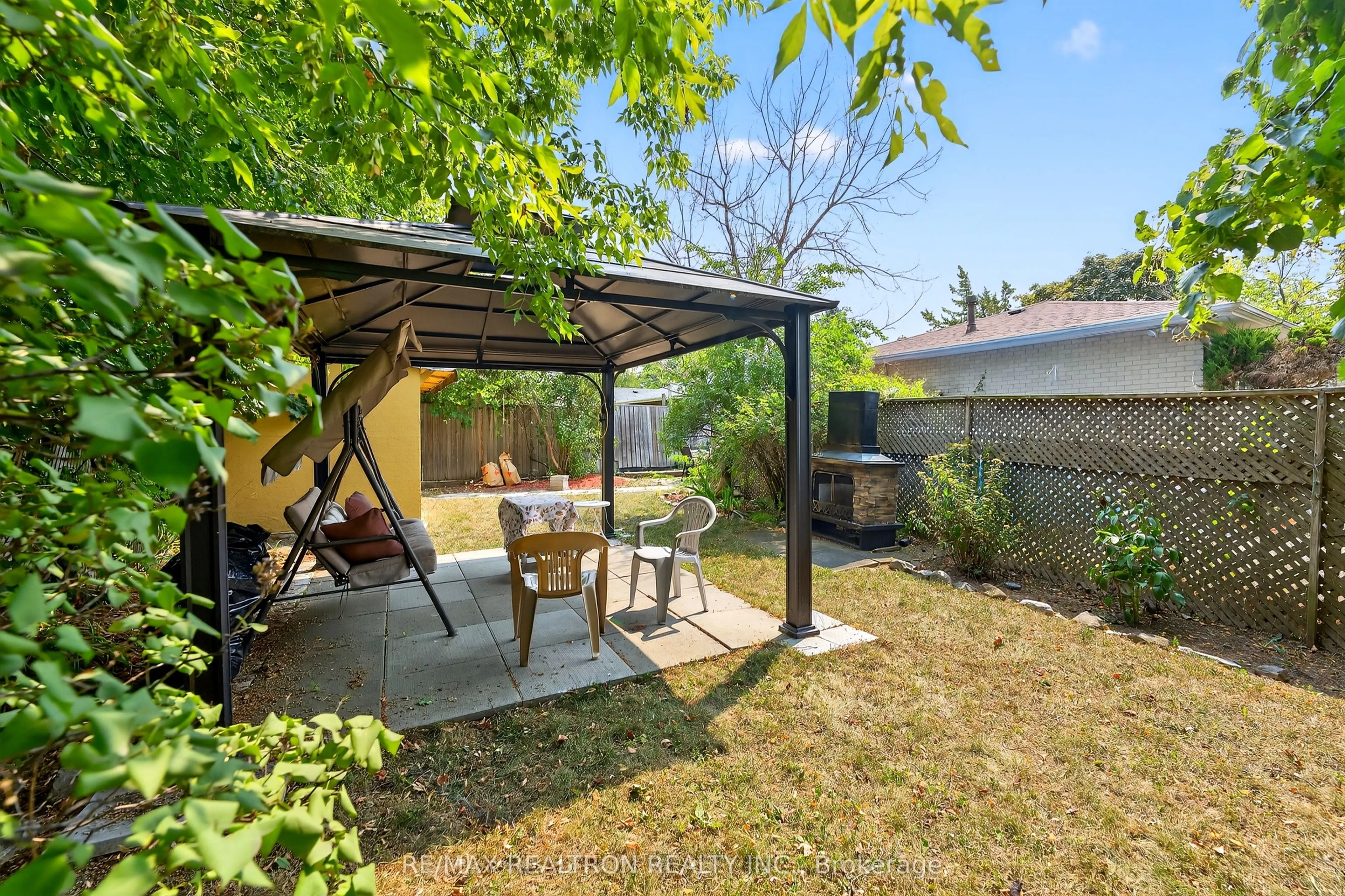 356 Burrows Hall Boulevard