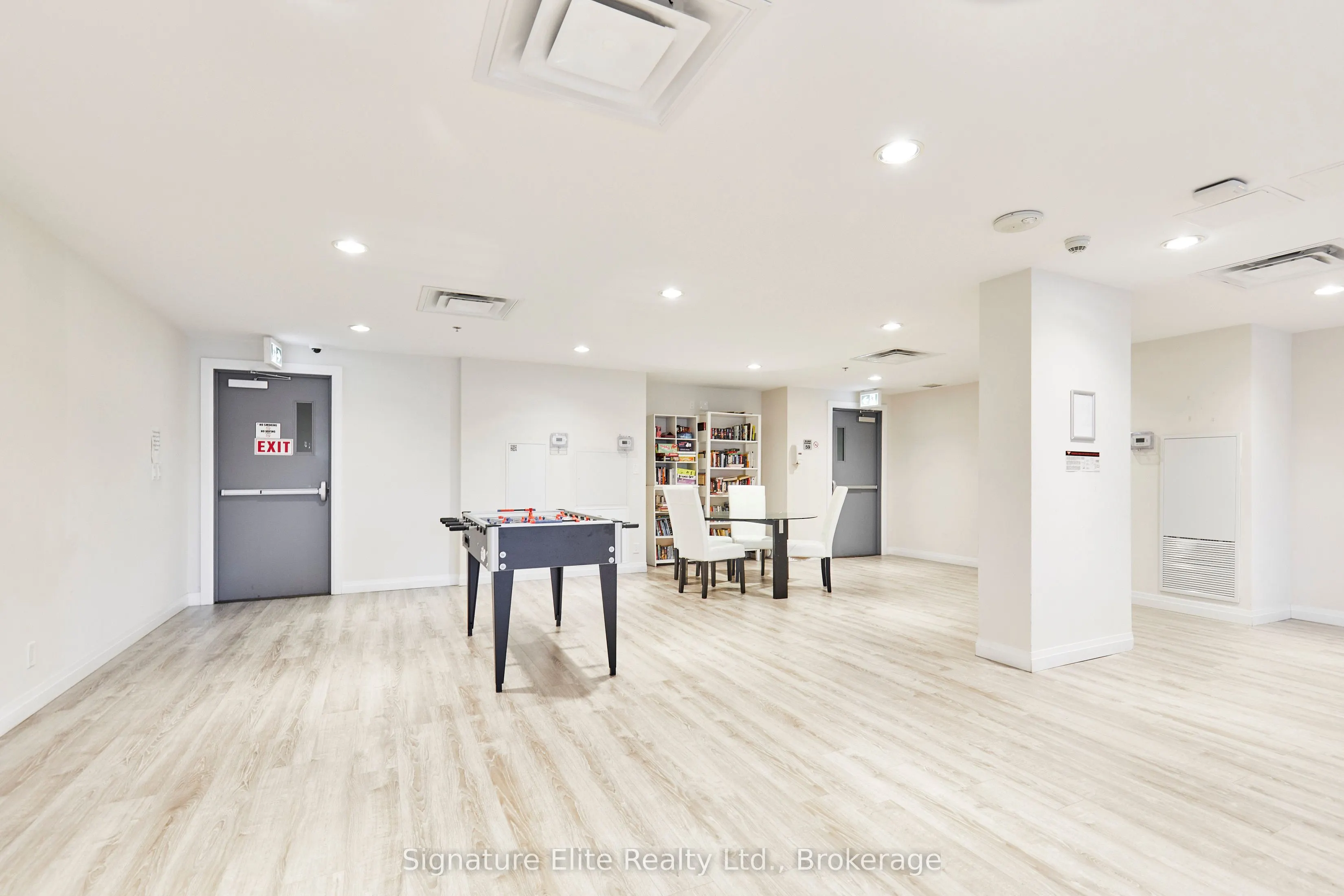 22 East Haven Road, #512