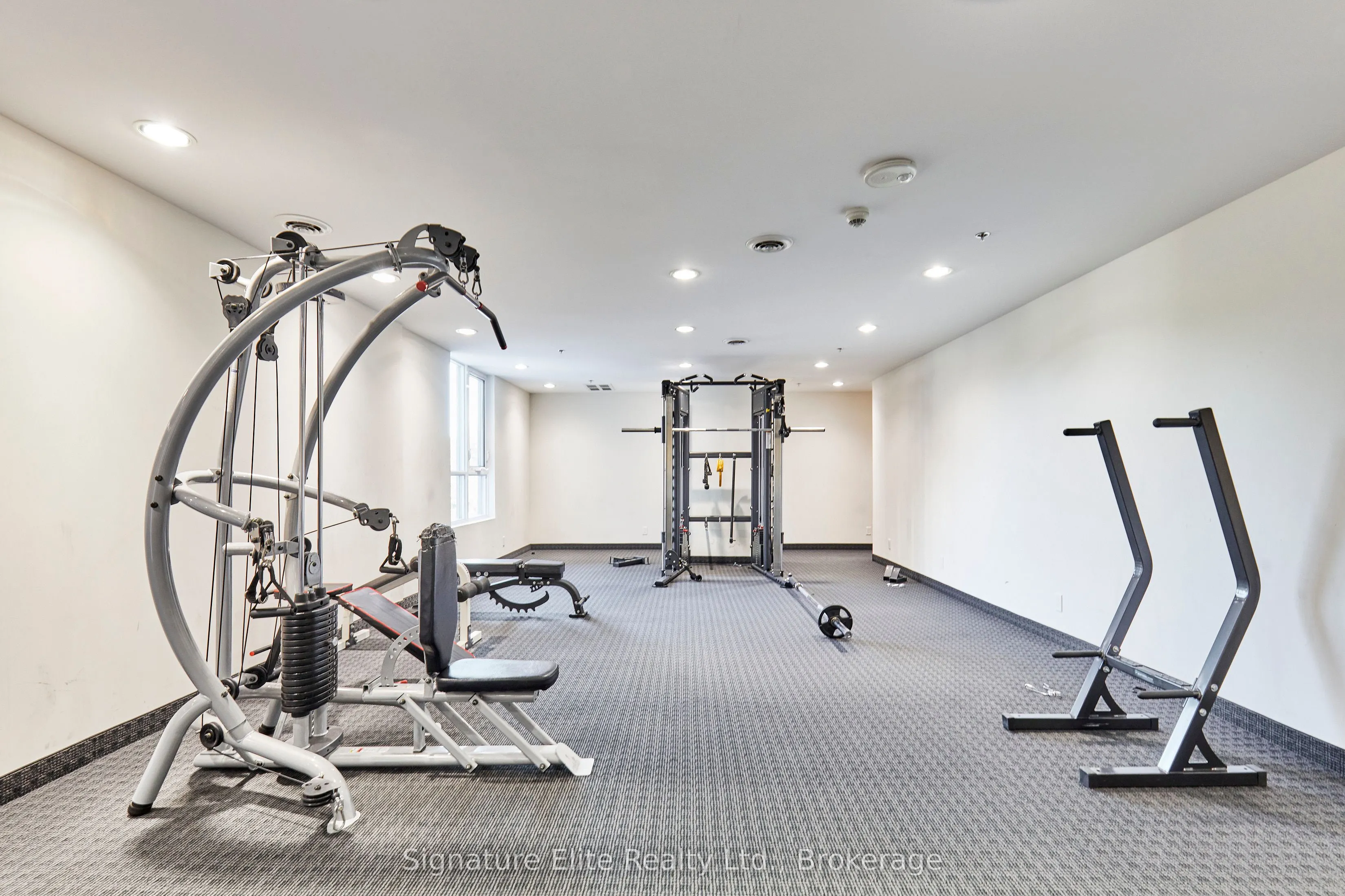 22 East Haven Road, #512