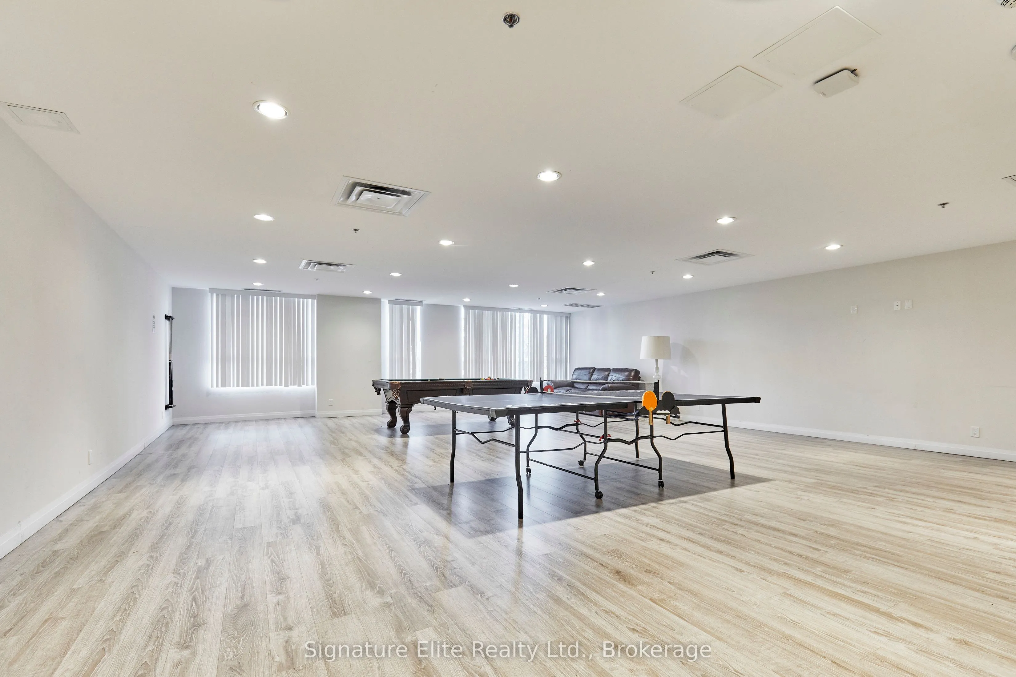 22 East Haven Road, #512
