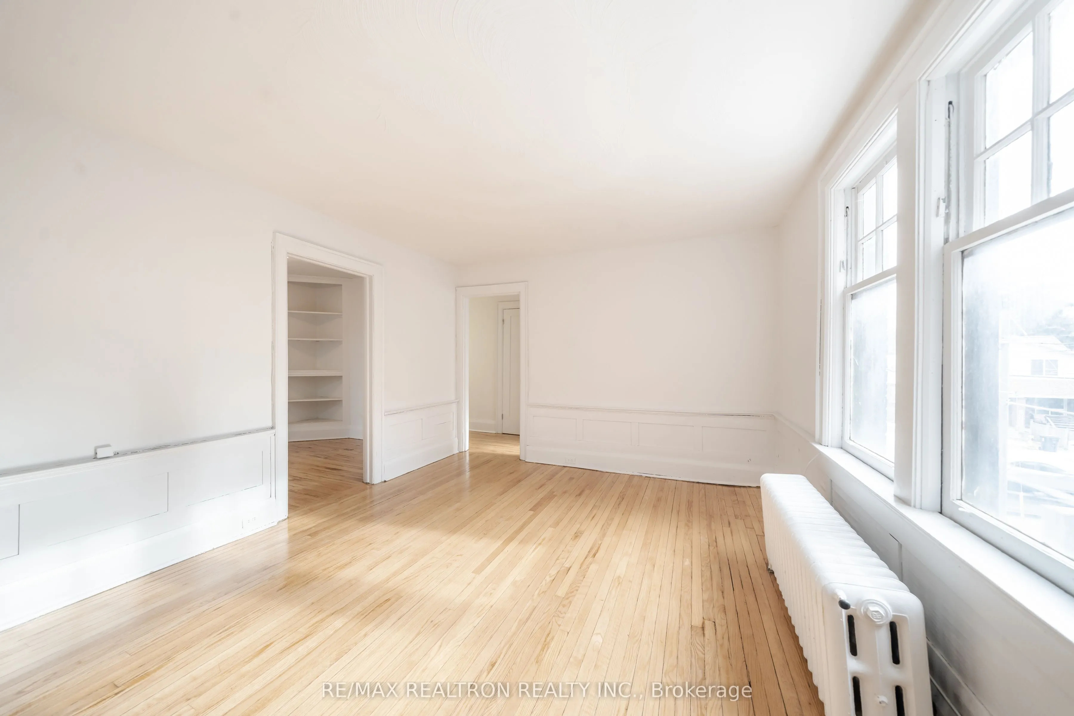 6 Kingston Road, #32