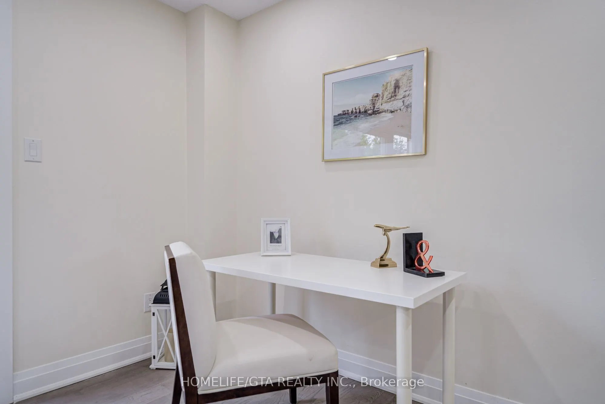 6 Sprucewood Court