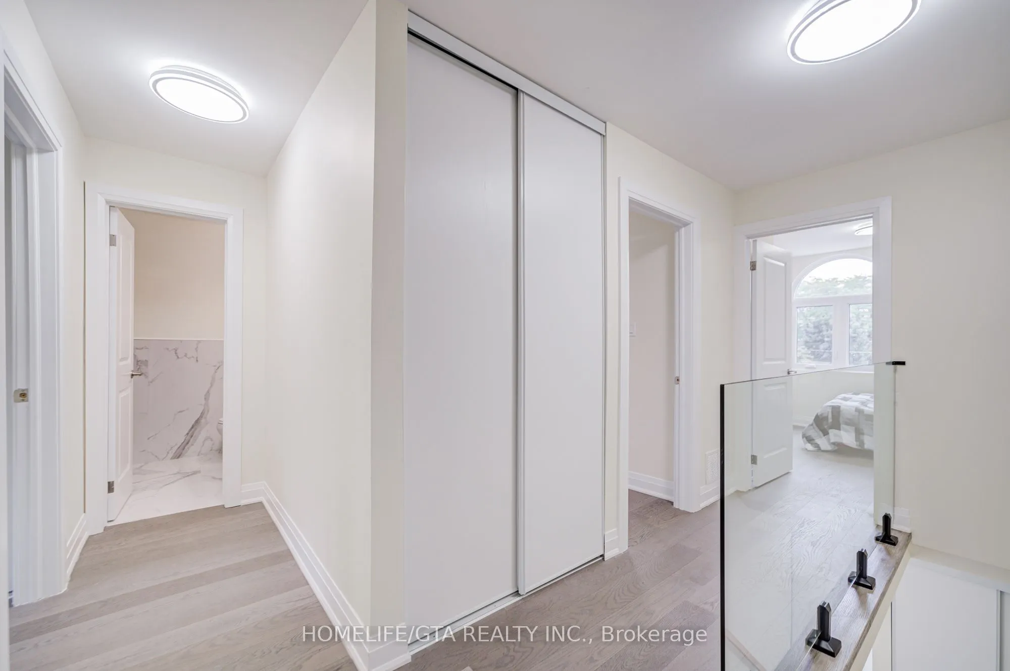 6 Sprucewood Court