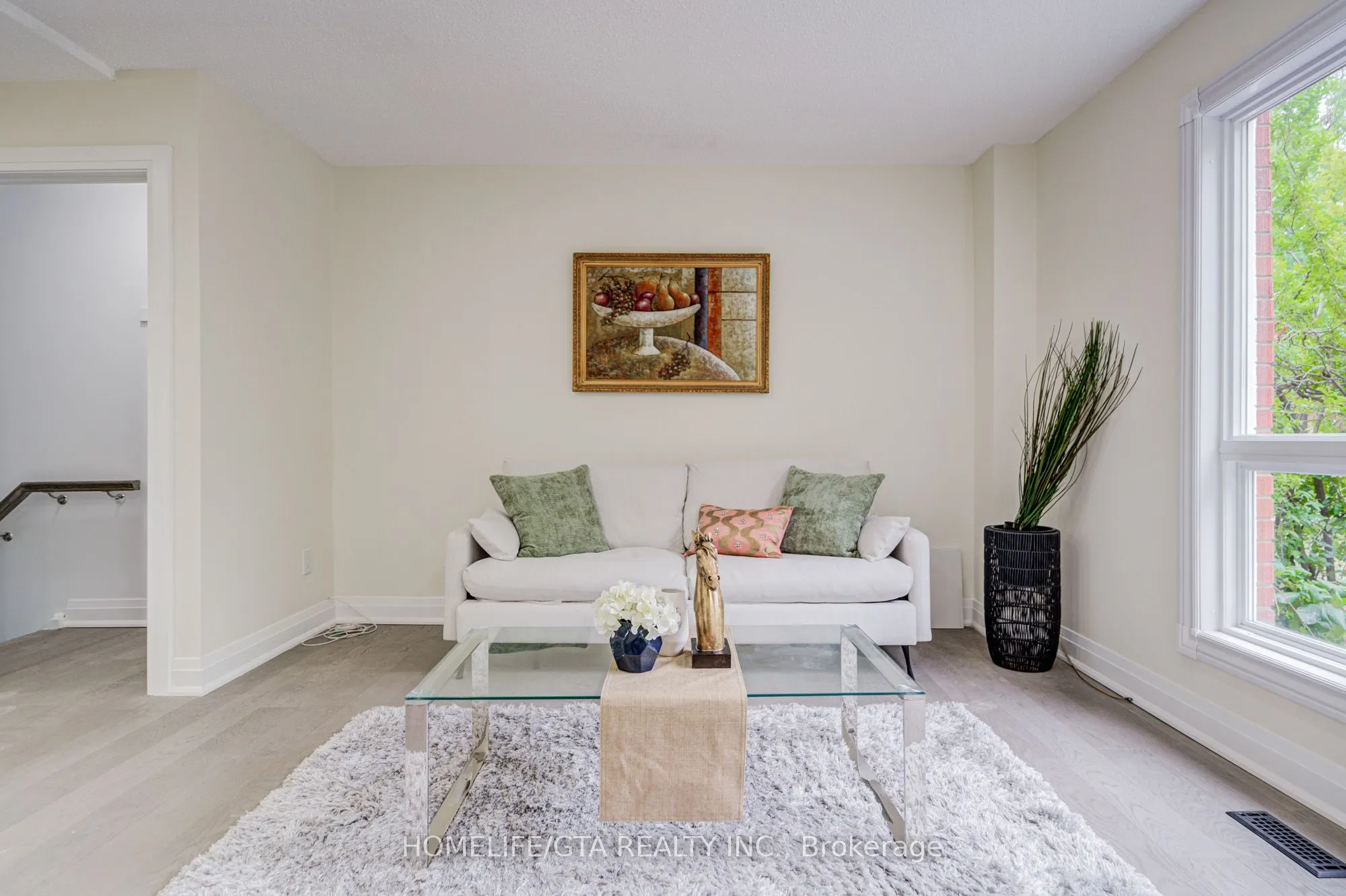 6 Sprucewood Court