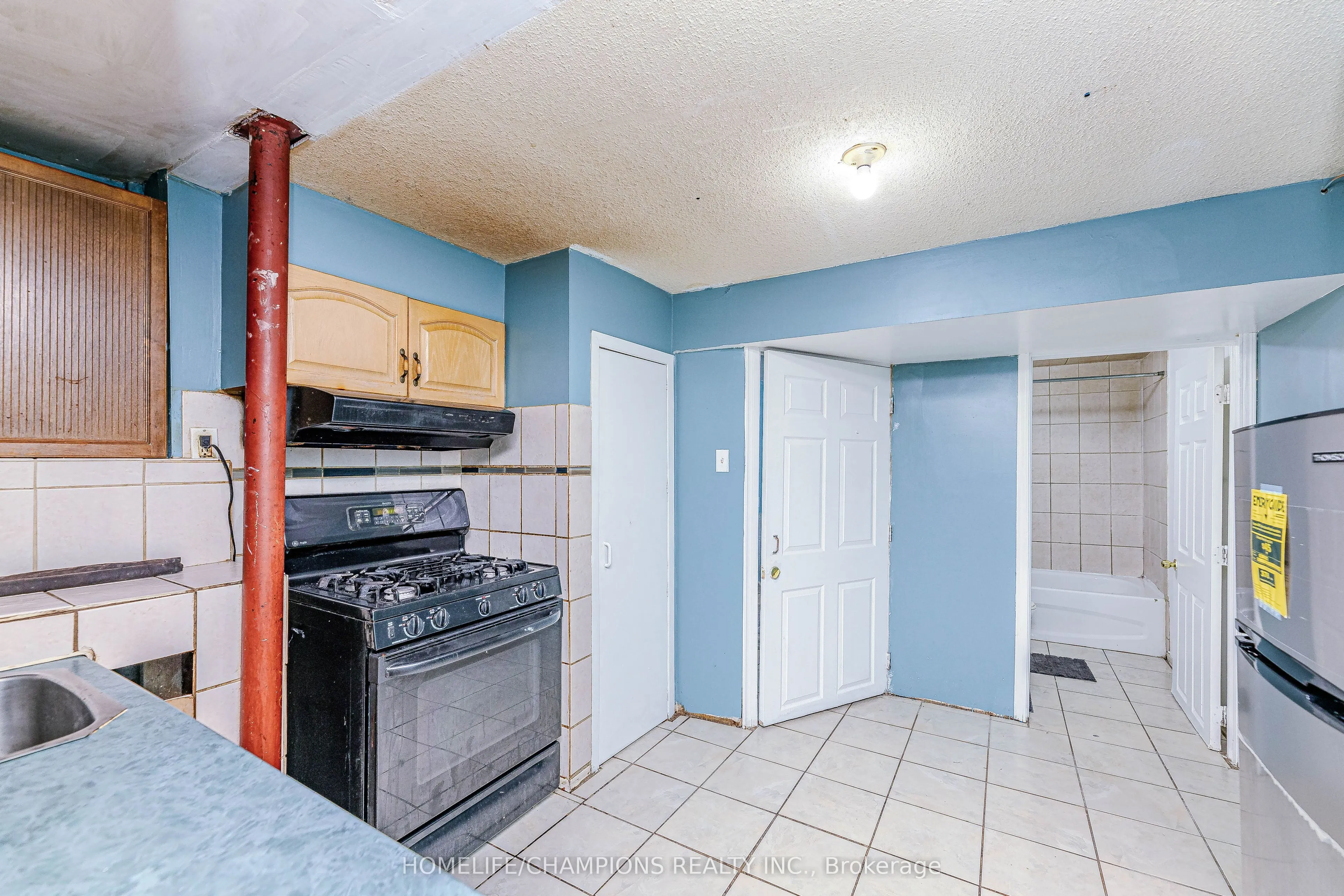 41 Broadbridge Drive, #BSMT 2