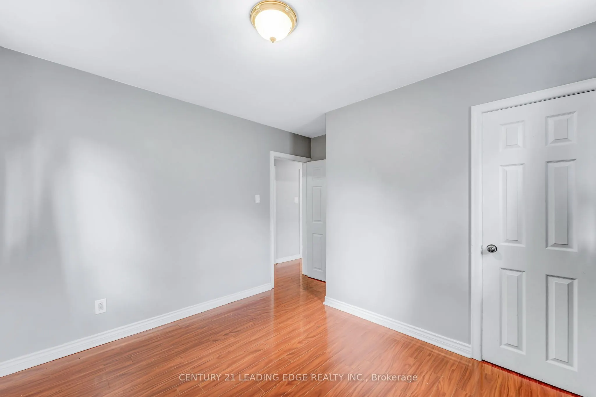 115 Darlingside Drive