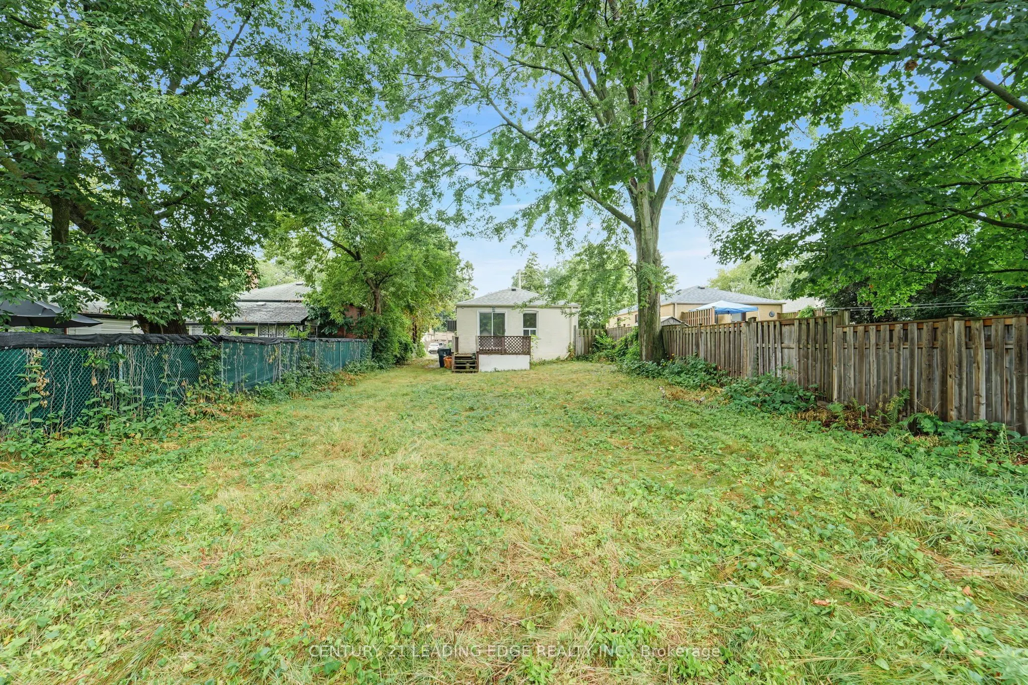 115 Darlingside Drive