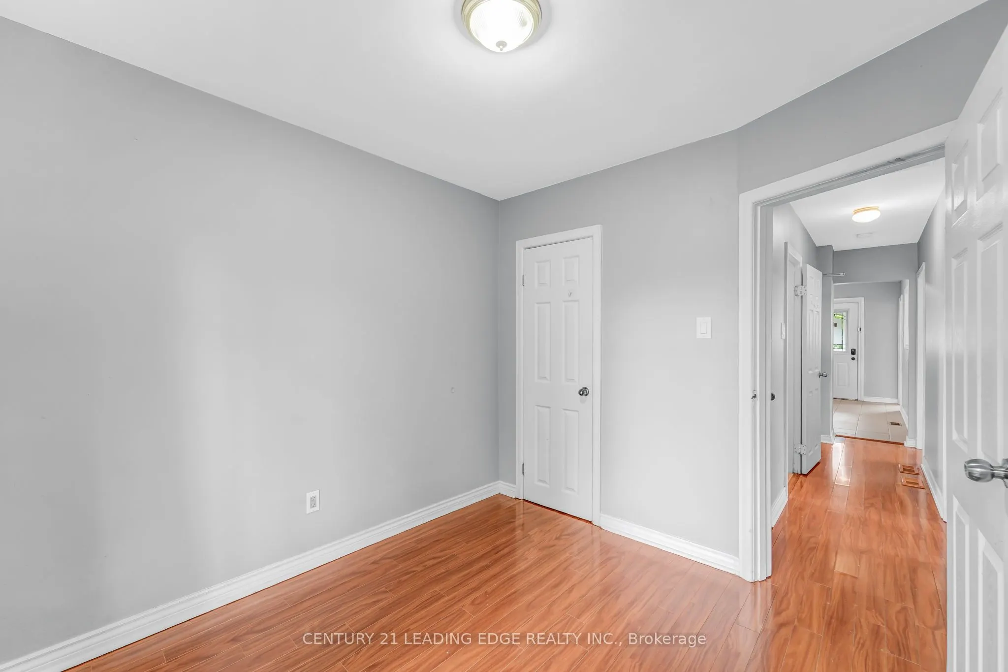 115 Darlingside Drive