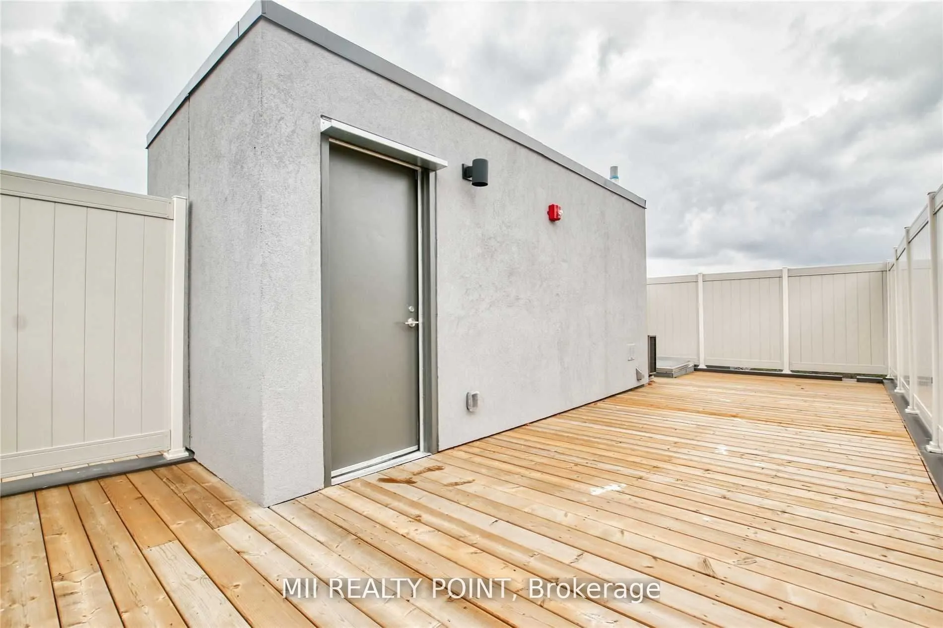 2100 Bridletowne Circ, #323