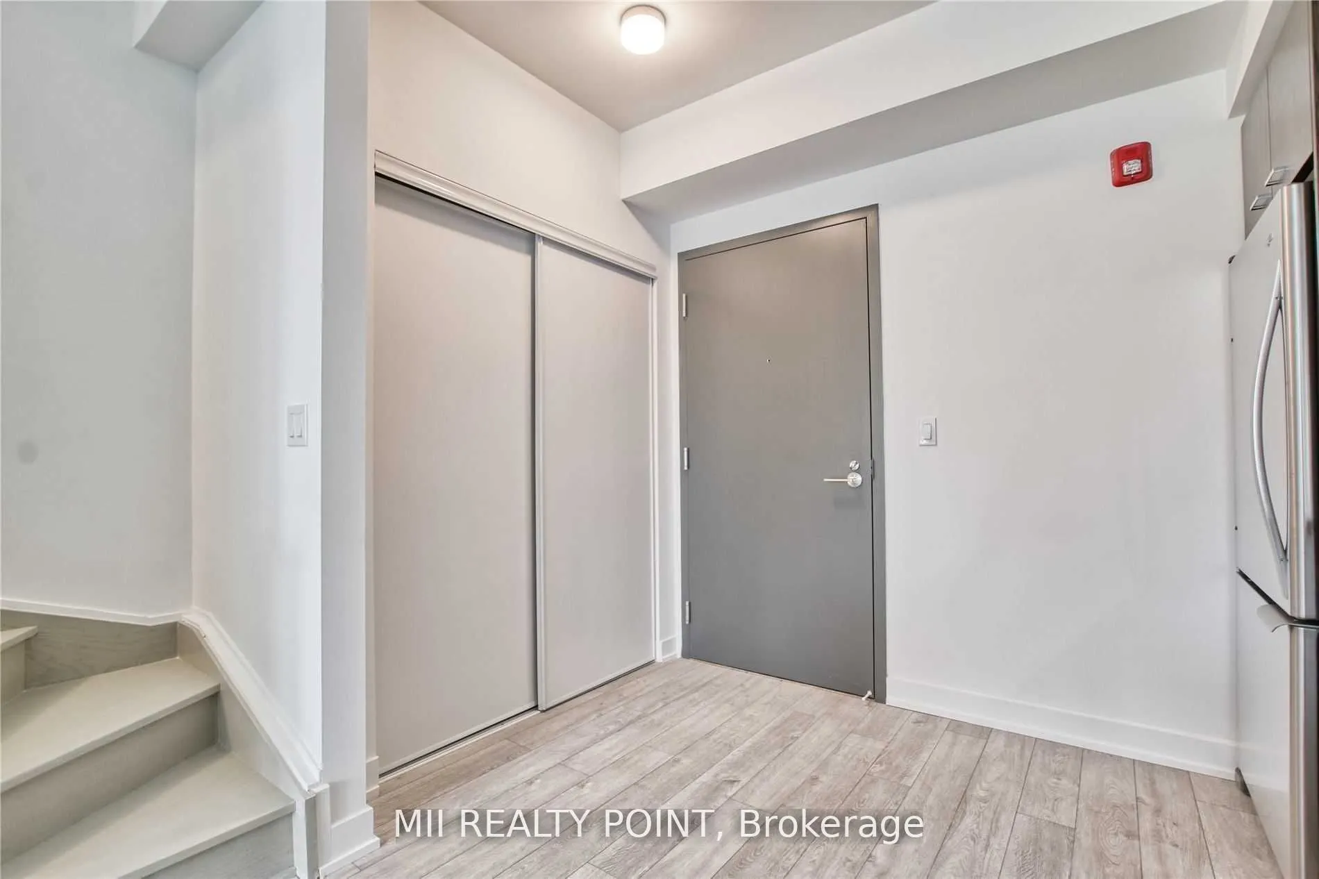 2100 Bridletowne Circ, #323