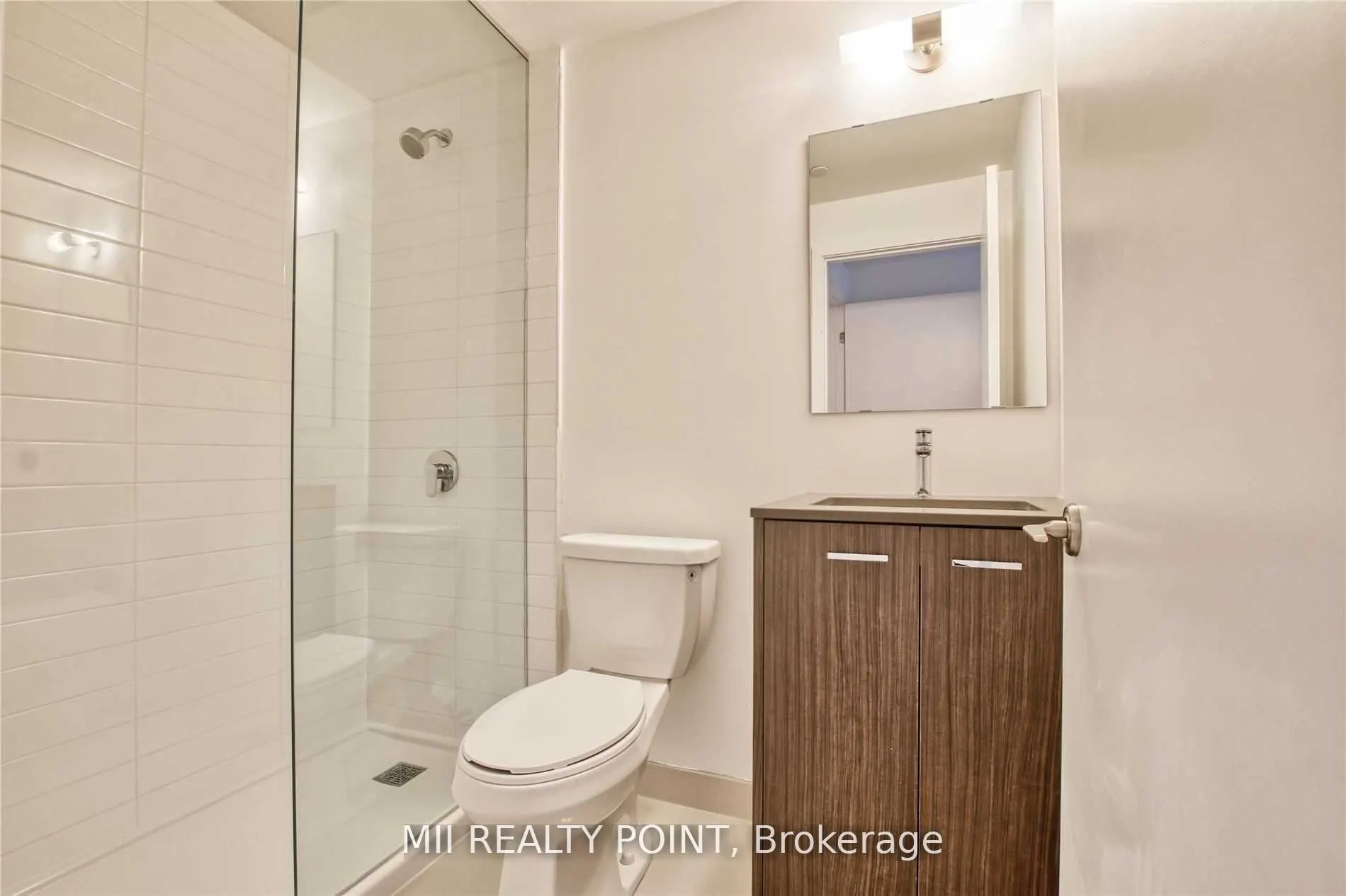 2100 Bridletowne Circ, #323