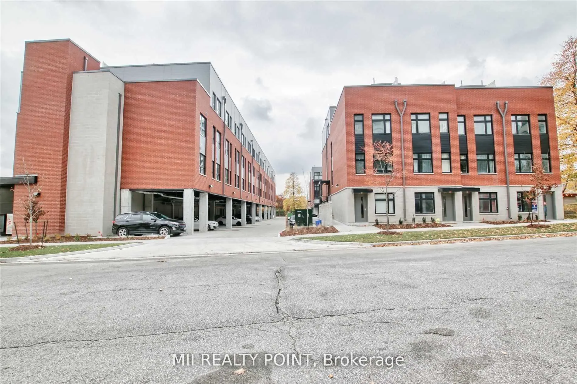 2100 Bridletowne Circ, #323