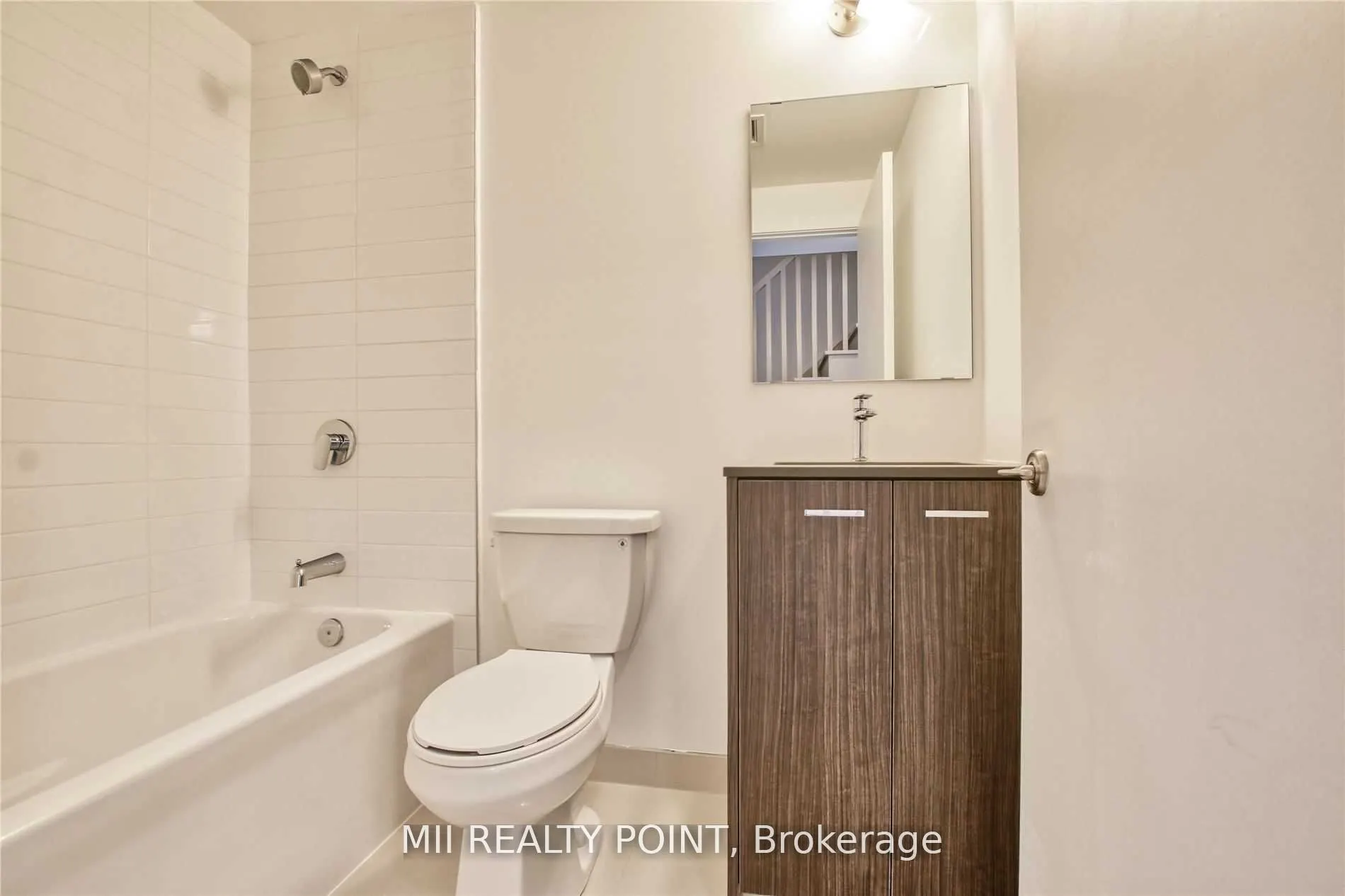 2100 Bridletowne Circ, #323