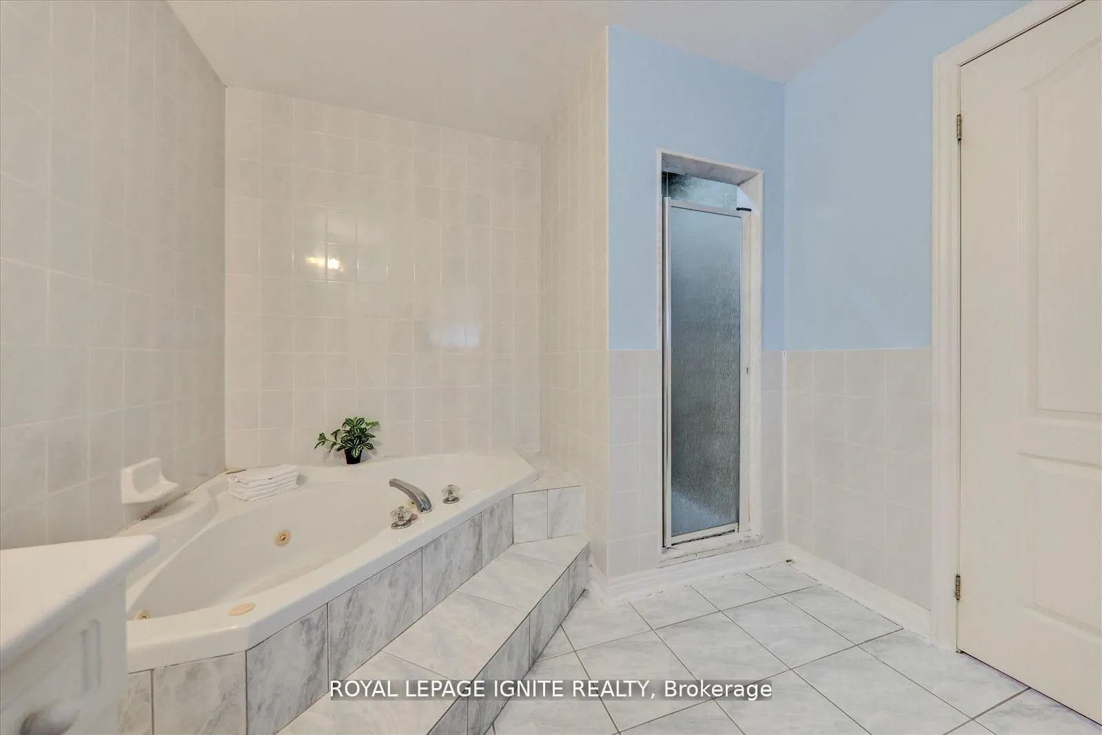 38 Rodda Boulevard