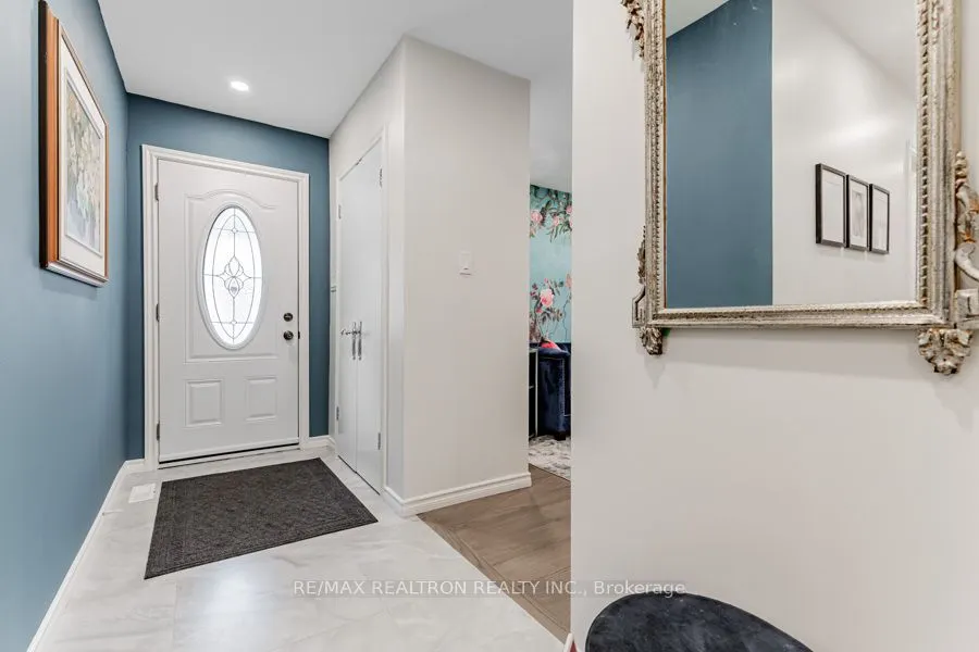17 Tillbrook Court
