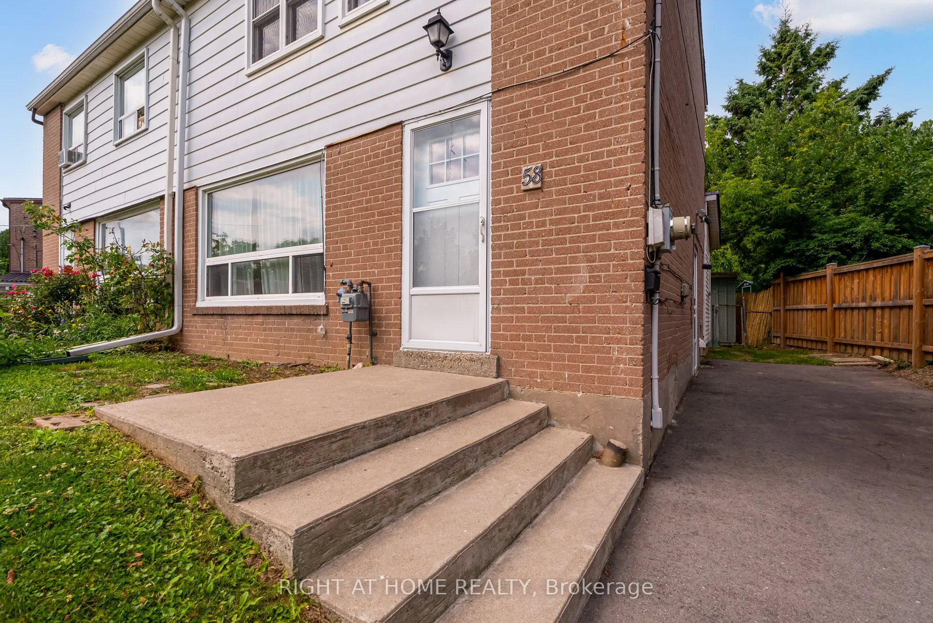 58 Anaconda Avenue