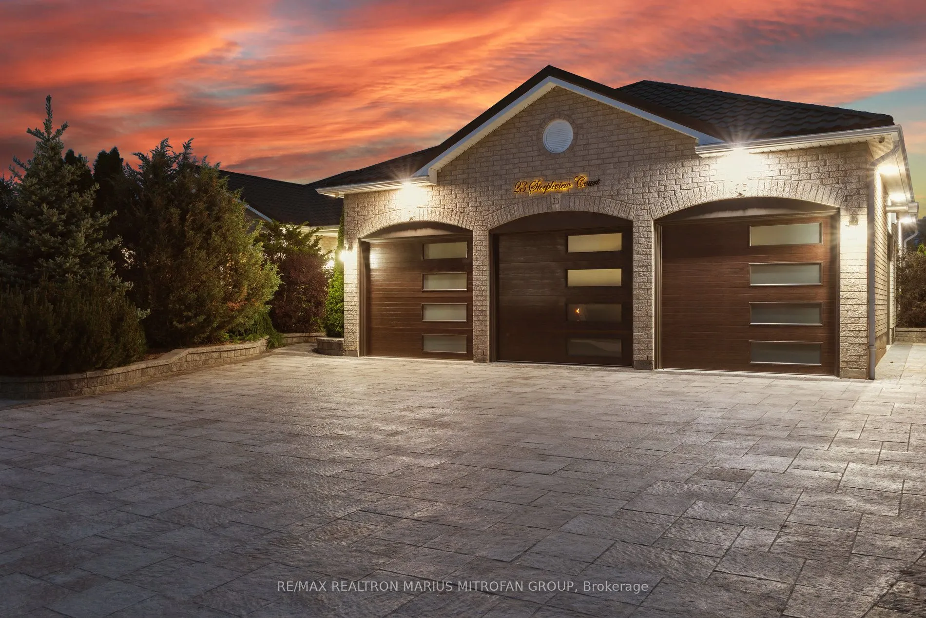 23 Steepleview Court